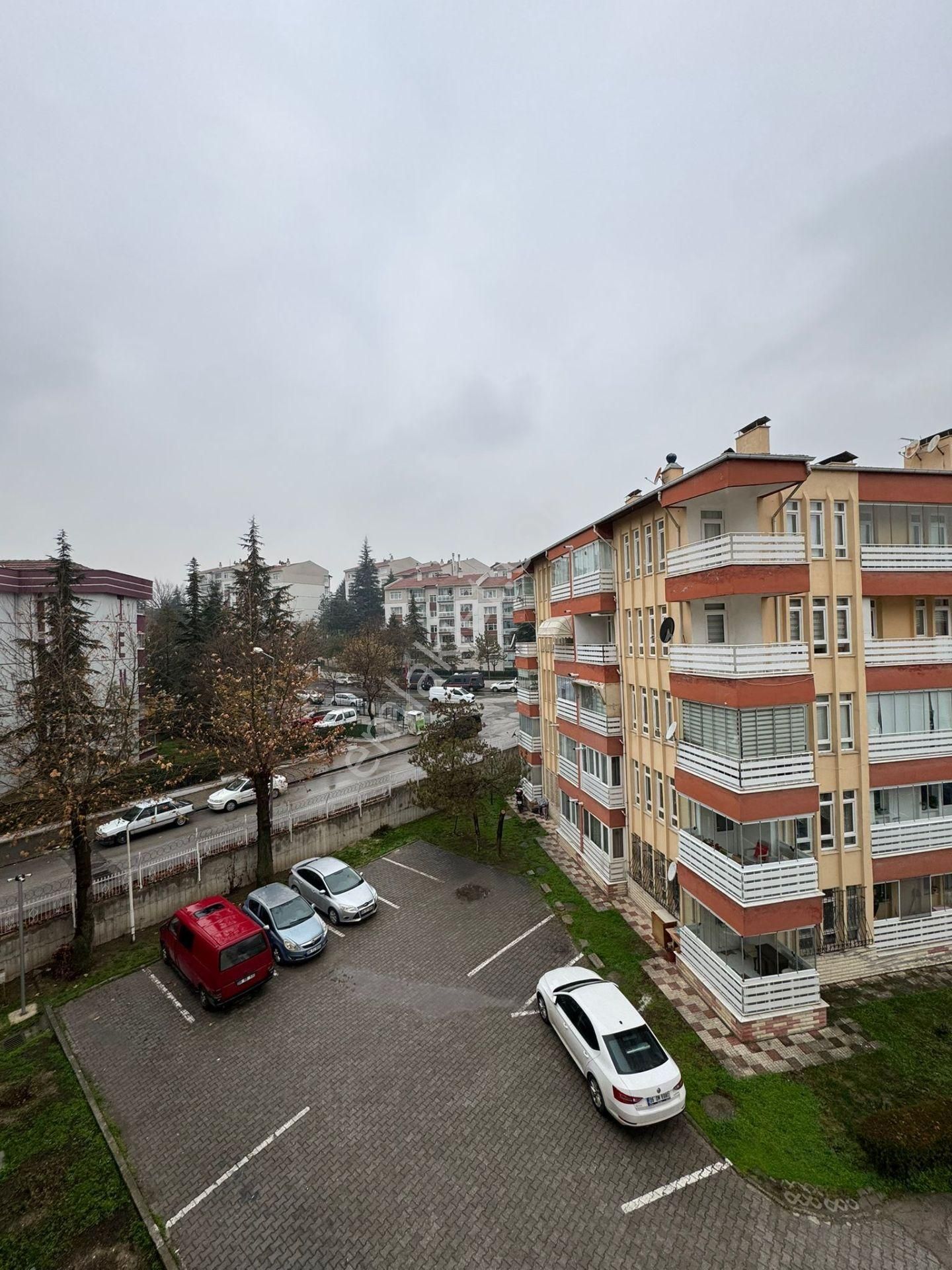 Polat Live Emlak'tan Batı Sitesi Mah Satılık 3+1 Ferah Ve Geniş - Görsel 22