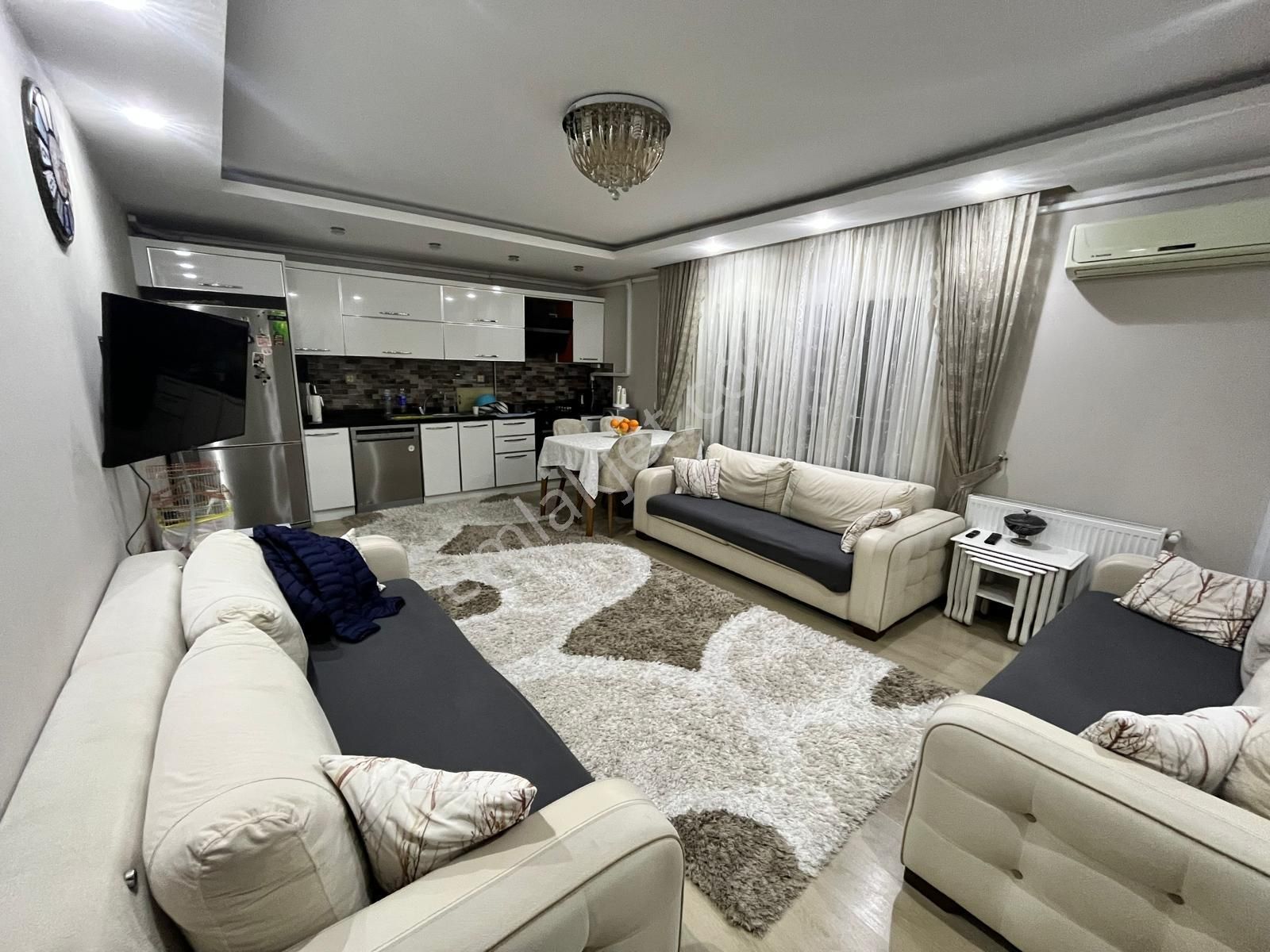 Rng'den Karataş Yolu Bulvar Üzerinde 3+1 Ultra Geniş Daire Fırsatı