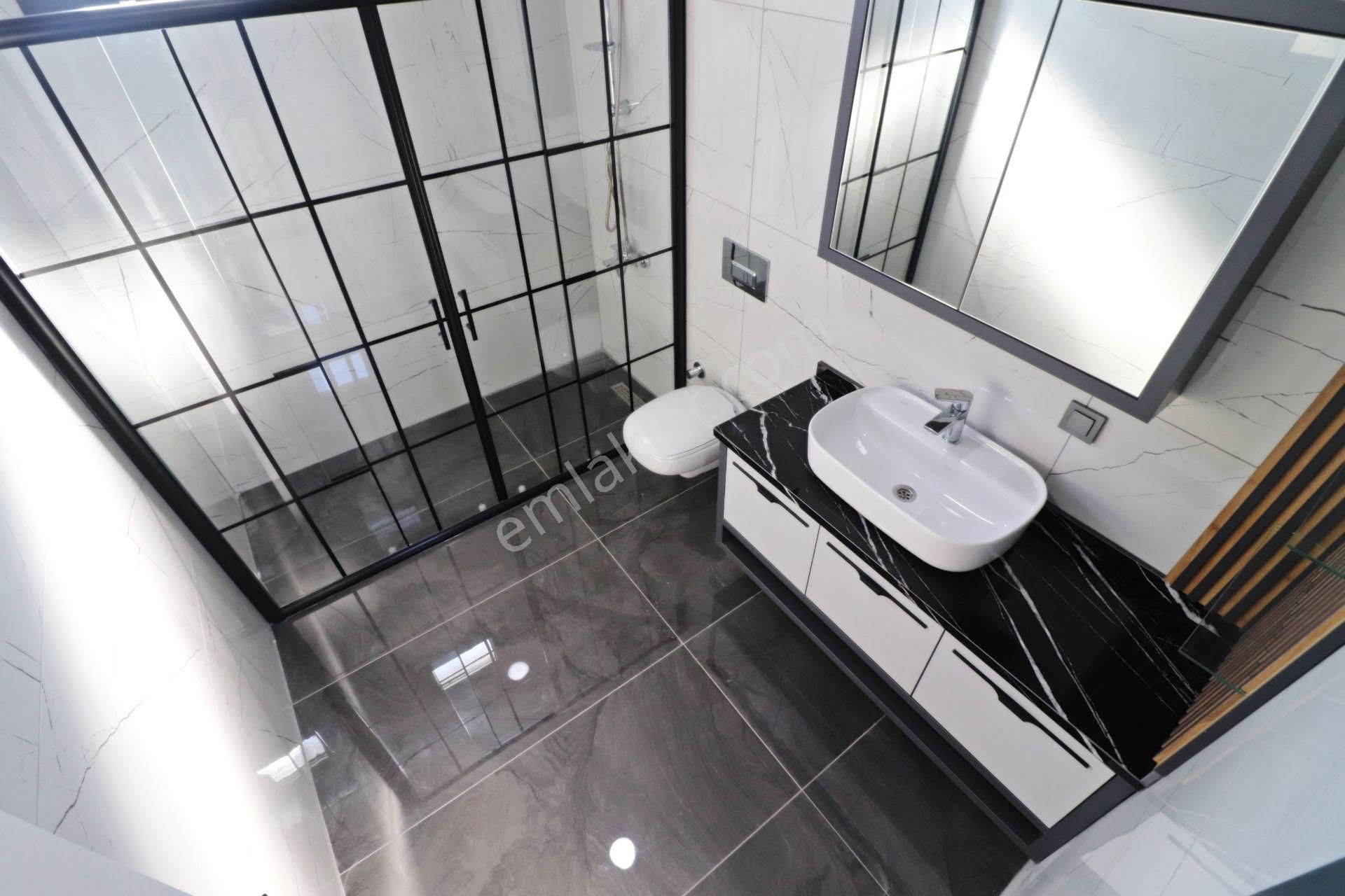 Irmaksudan Güre De Deniz Manzaralı Şık Tasarım 5+2 Villa - Görsel 12
