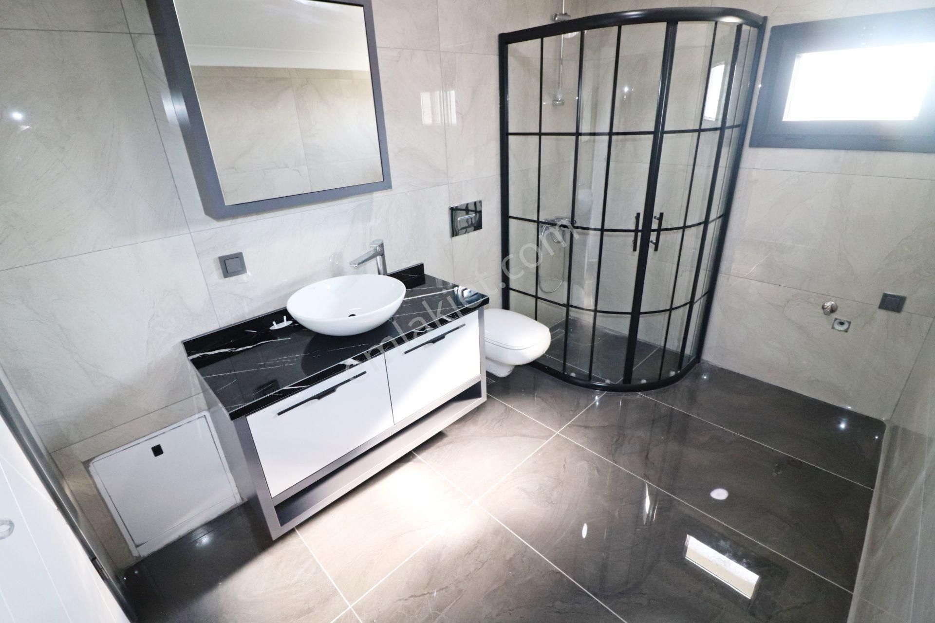 Irmaksudan Güre De Deniz Manzaralı Şık Tasarım 5+2 Villa - Görsel 8