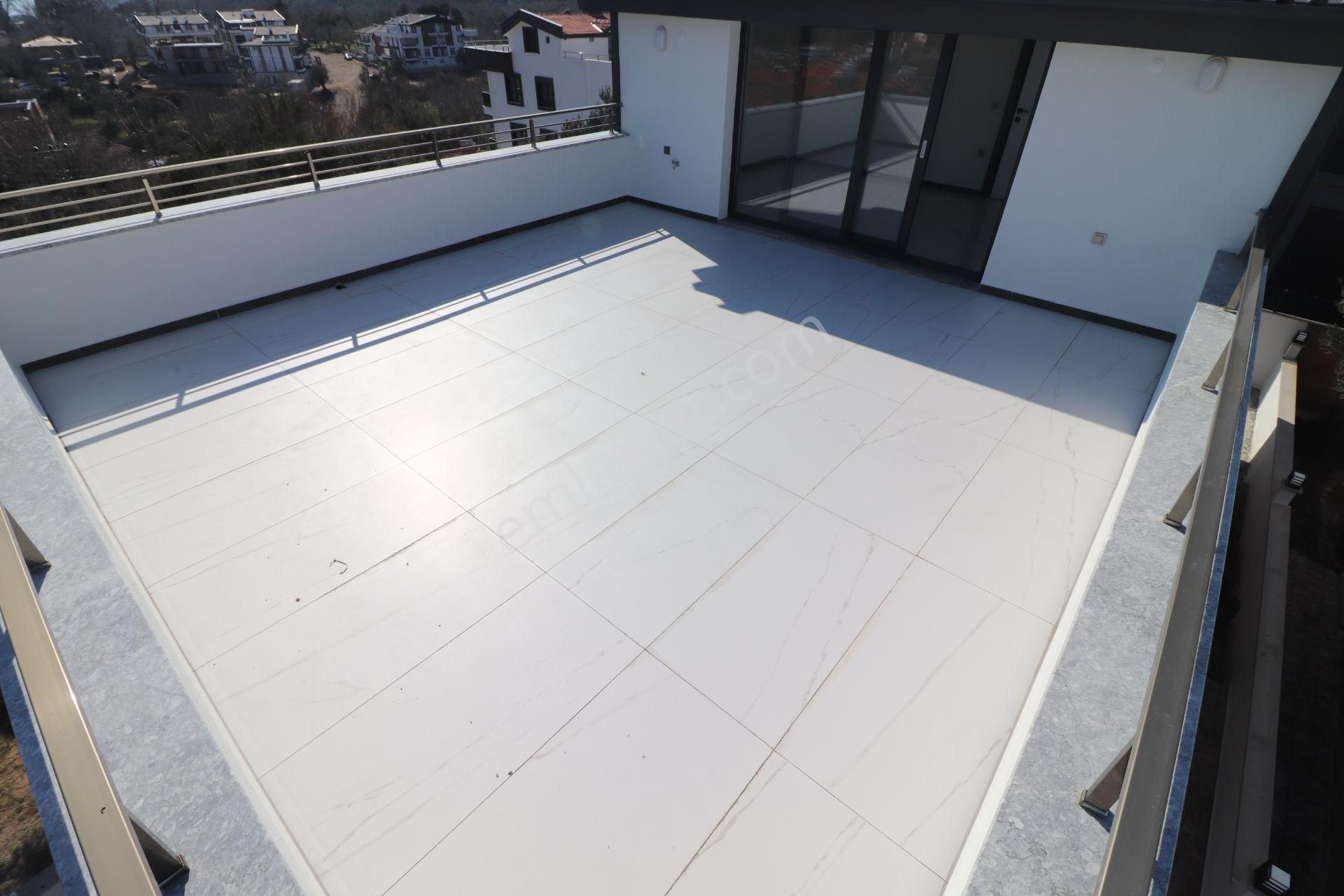Irmaksudan Güre De Deniz Manzaralı Şık Tasarım 5+2 Villa - Görsel 20