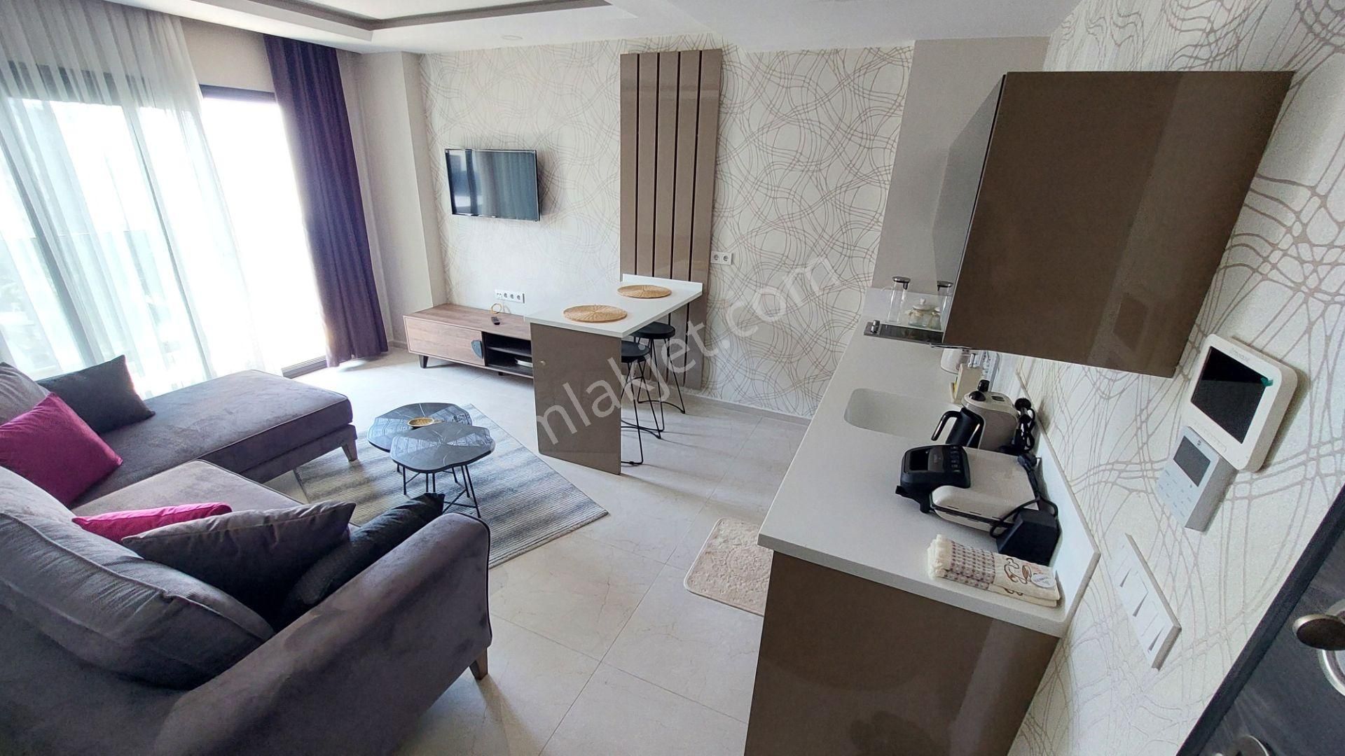 Turyap'tan Plaja 20mt. Deniz Ve Havuz Manzaralı Satılık Daire - Görsel 13