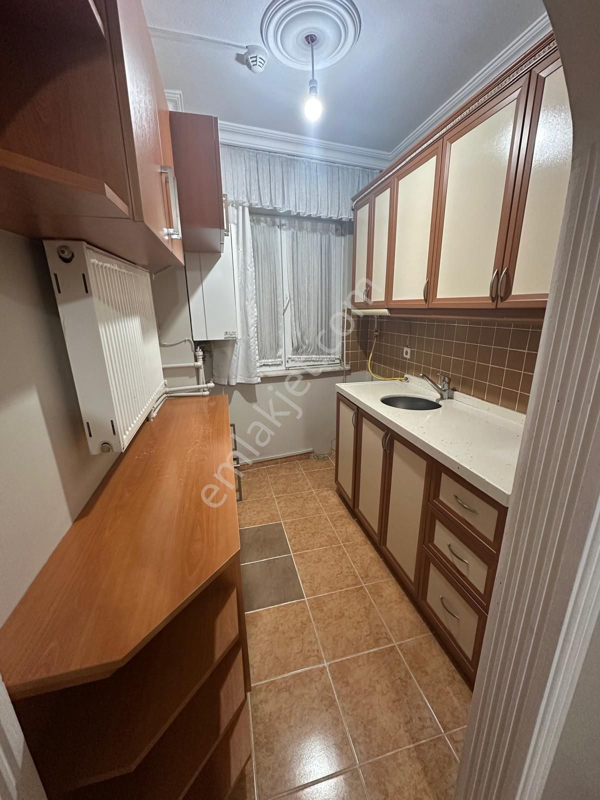 Ümraniye Santral 'de Metroya Yakın 2+1 Kiralık Daire - Görsel 6