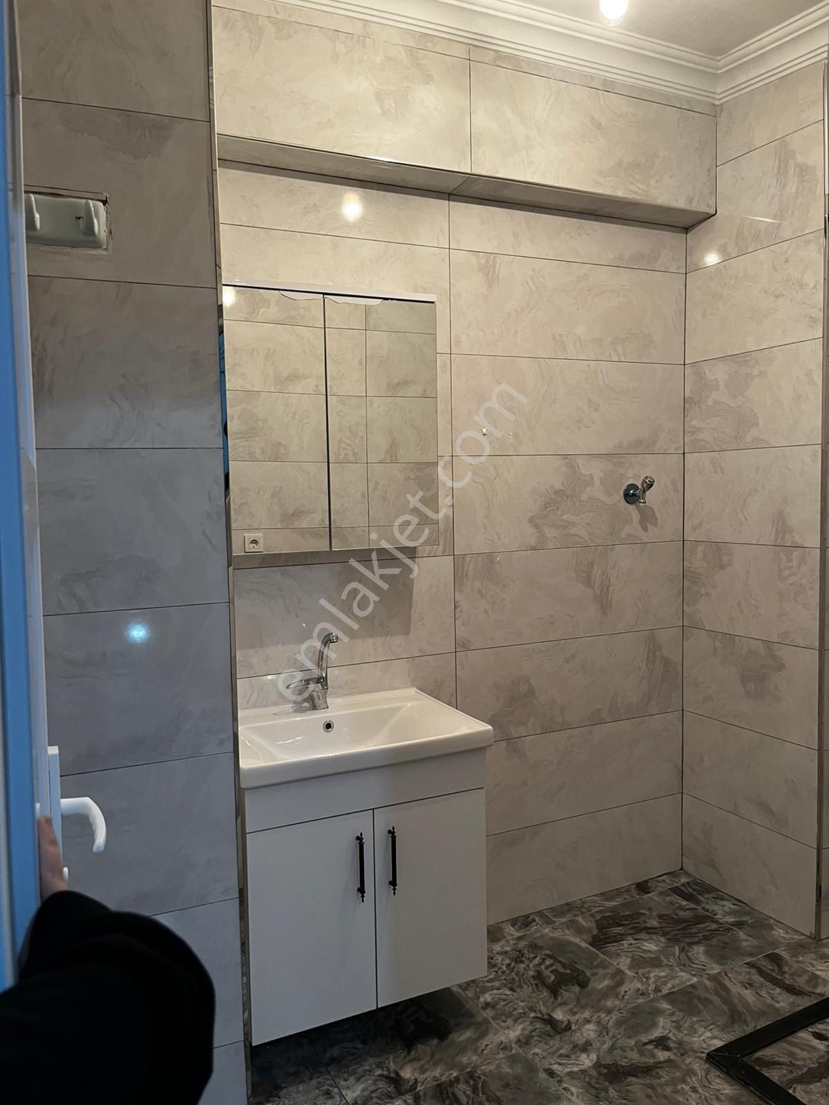 Kağıthane Çeliktepe'de Kiralık 2+1 Kiralık Daire - Görsel 5