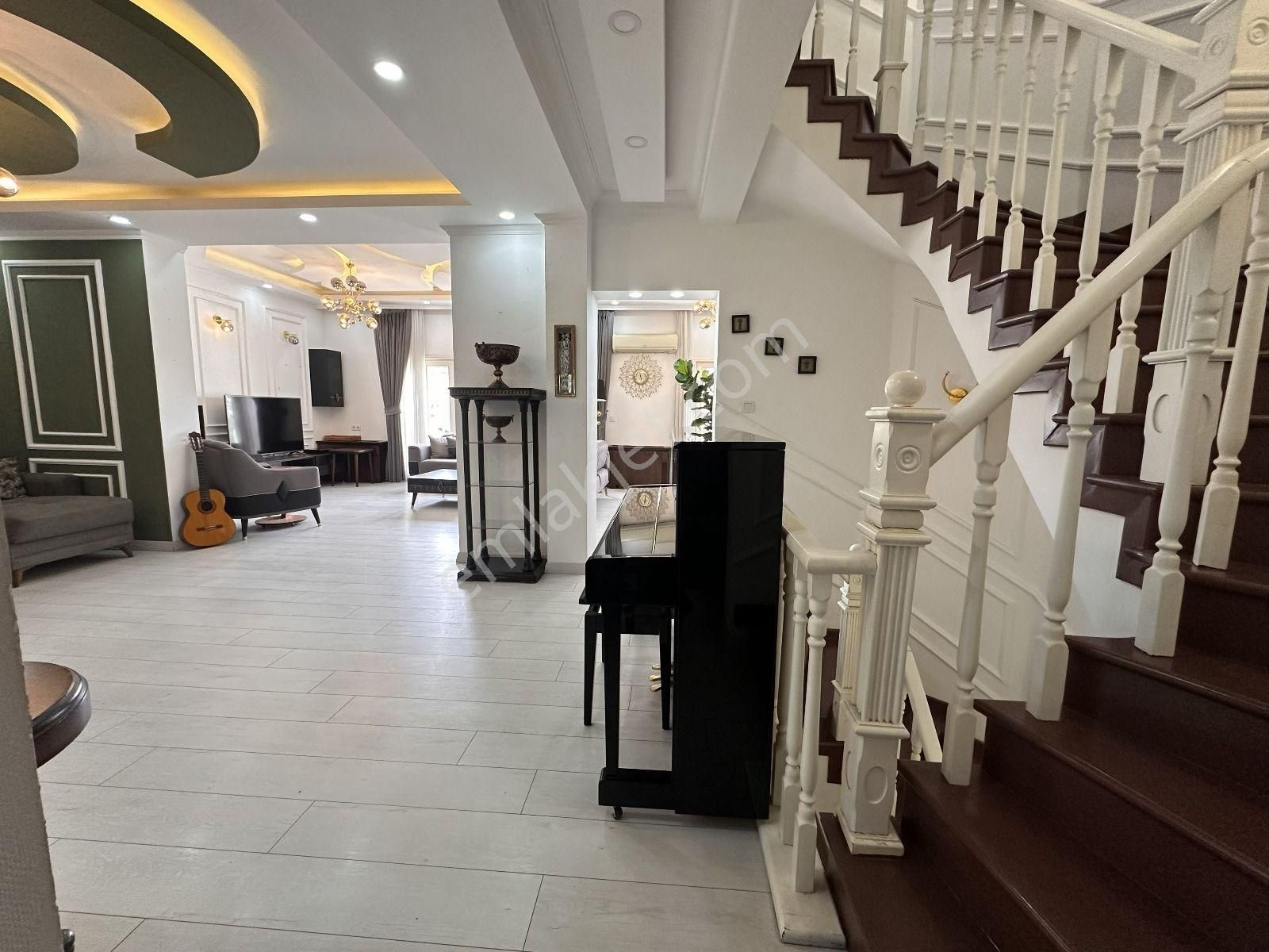 Mesa Nurol Bahçeşehir Projesinde Esyalı 6+2 Kıralık Vılla - Görsel 2