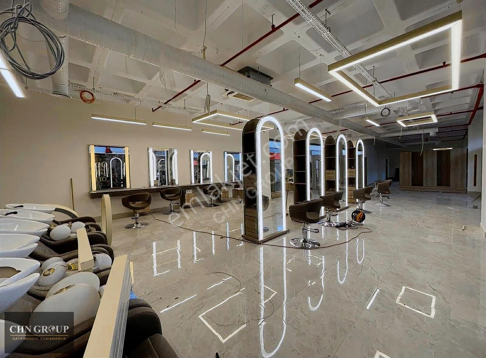 Chn Group'tan Pendik Marinada Devren Kiralık Kuaför Dükkanı - Görsel 3