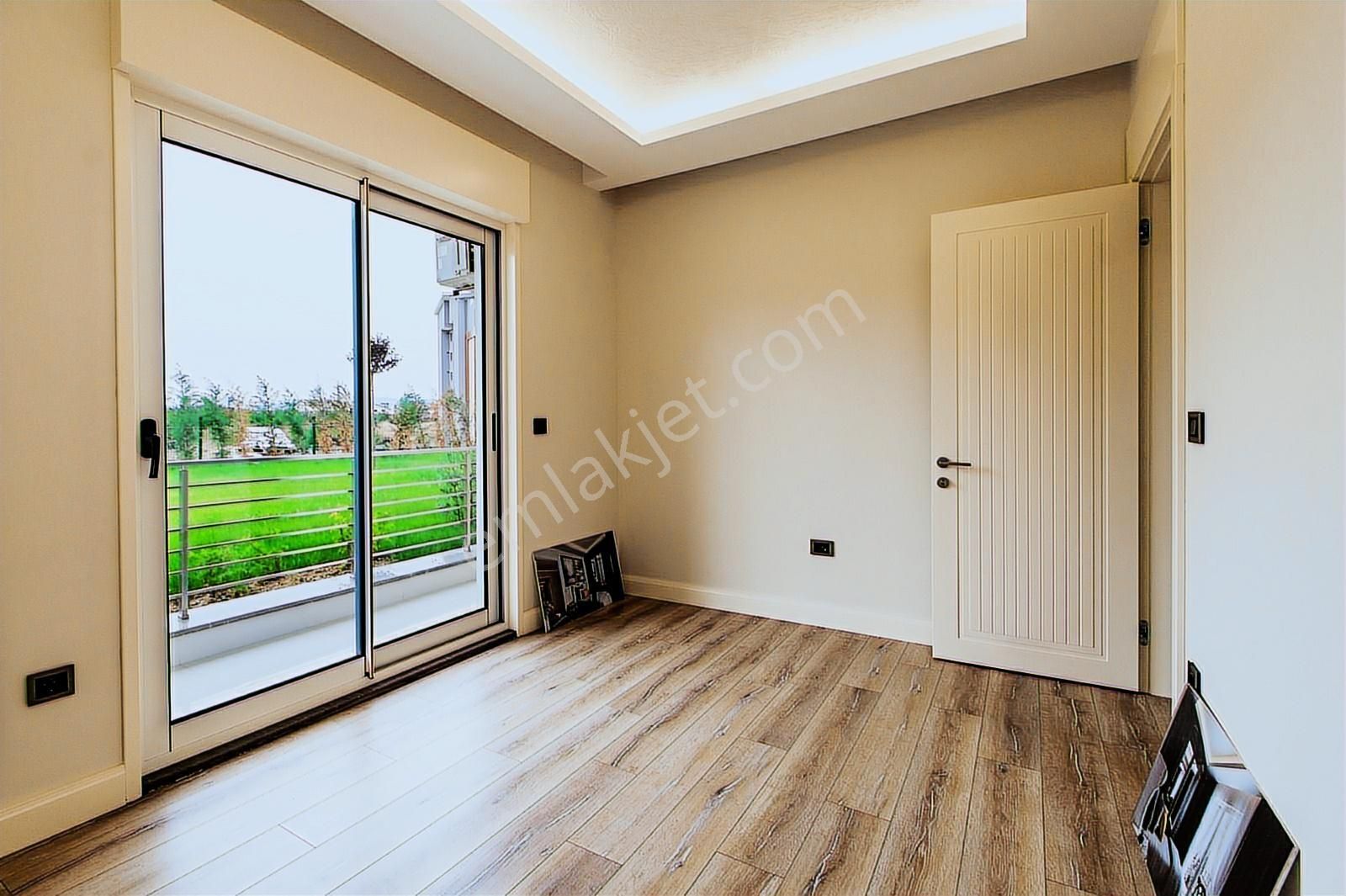 Balat Ona 162 De Satılık 4+1 Geniş Daire - Görsel 20