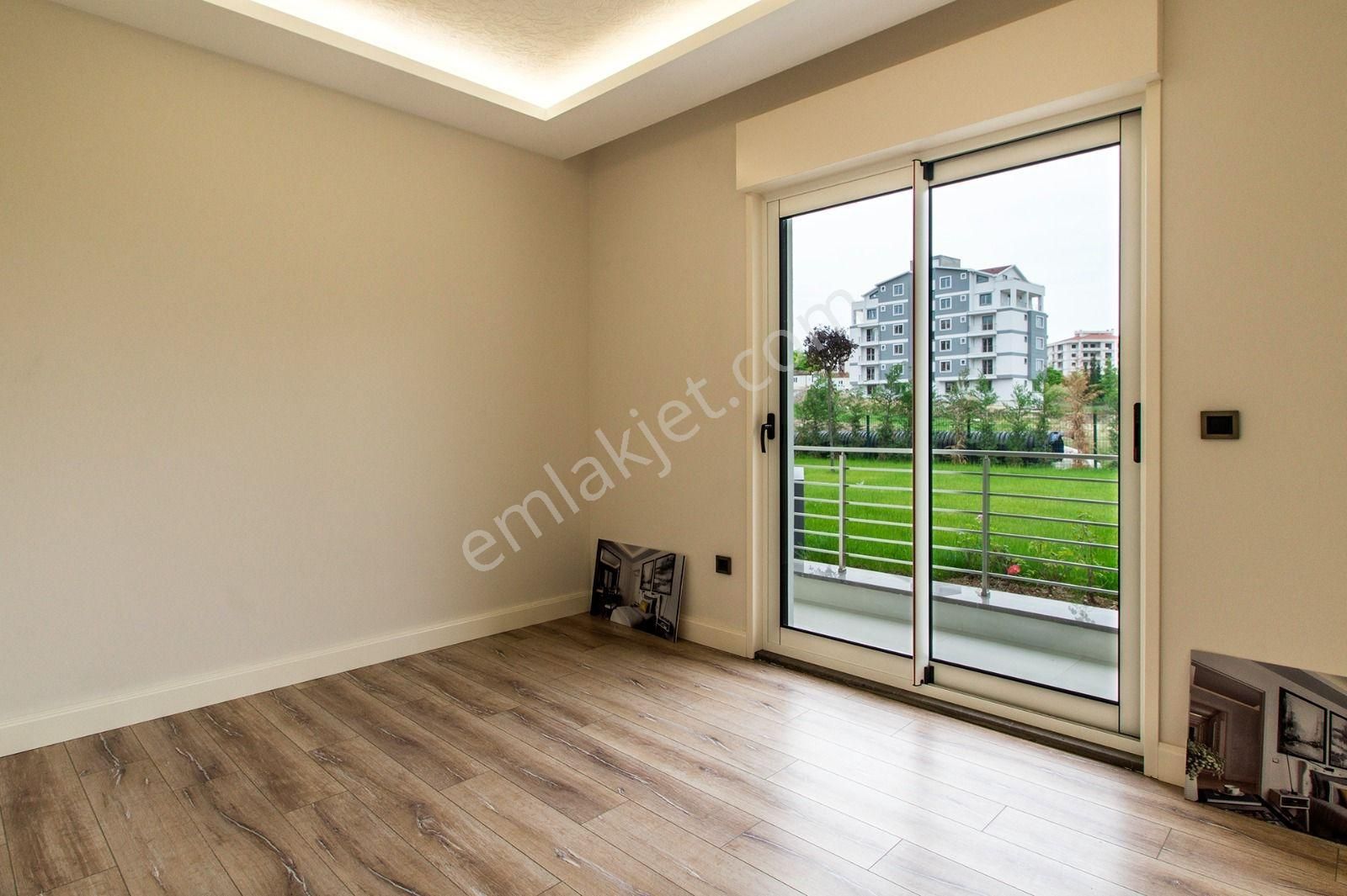 Balat Ona 162 De Satılık 4+1 Geniş Daire - Görsel 12