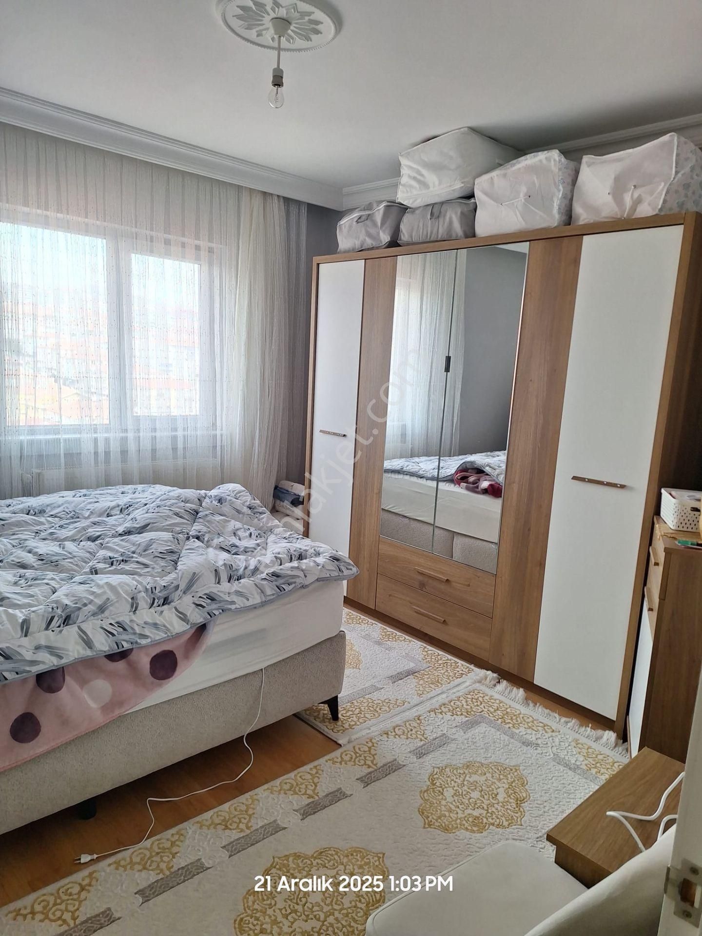 Bostancık Caddesi Üzerinde 3+1 Katta Kiralık Daire !!! - Görsel 8