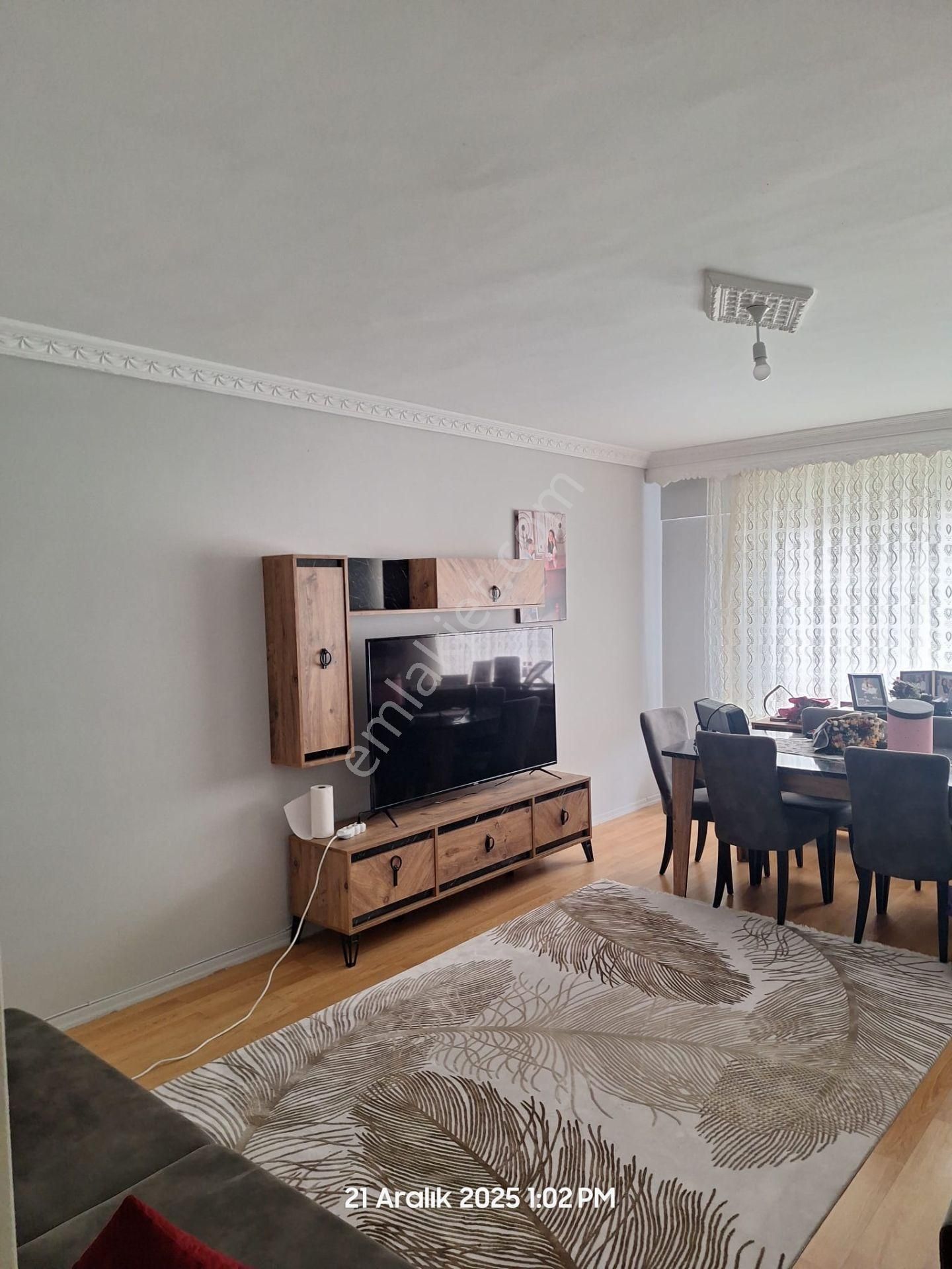 Bostancık Caddesi Üzerinde 3+1 Katta Kiralık Daire !!! - Görsel 5