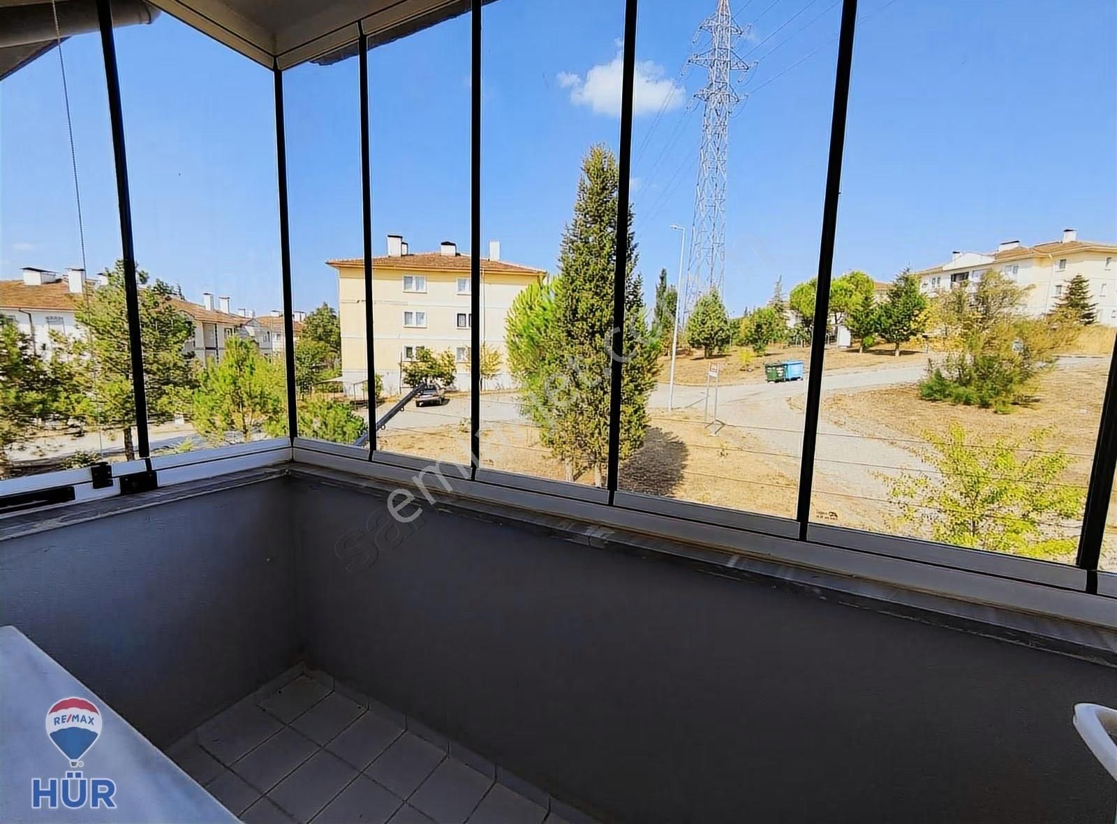 Remax-hür Fatma Yıldız Dan Karaman Da Kiralık 3+1 Daire - Görsel 9