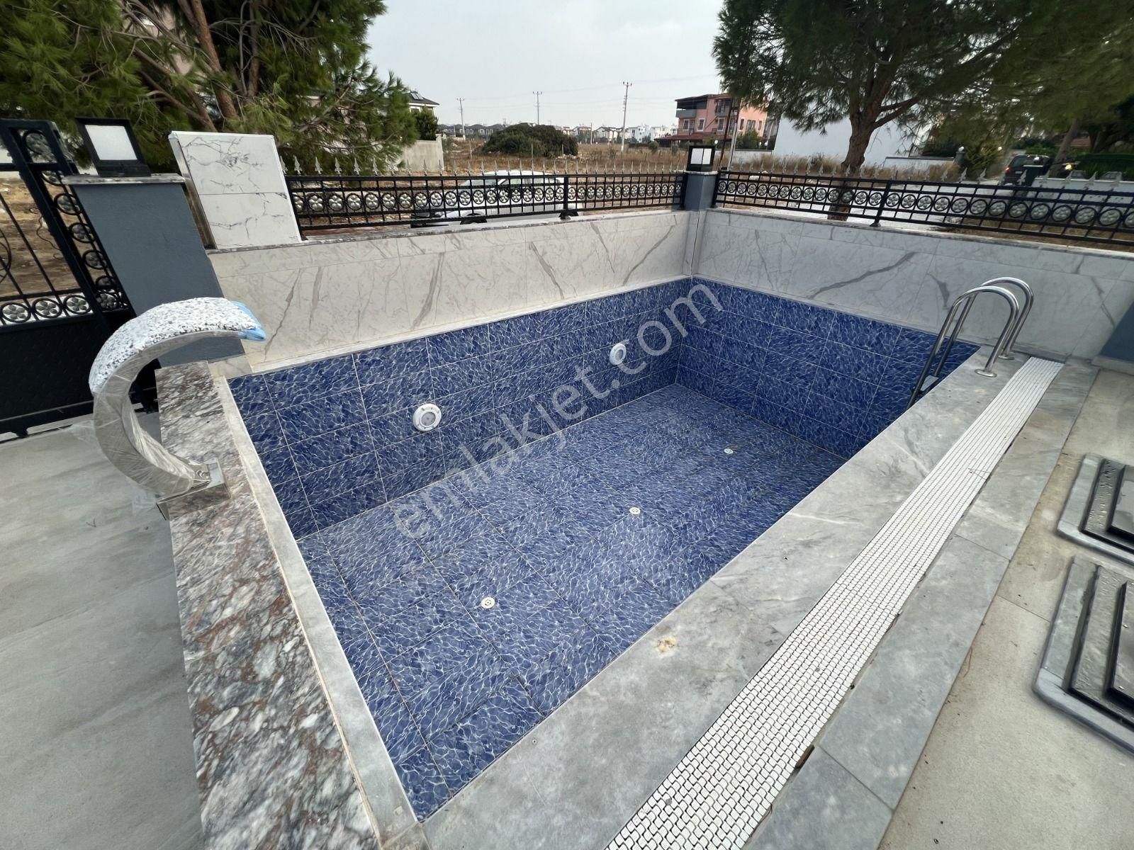 Didim Efeler Mahallesinde Satılık 4+1 Havuzlu Villa - Görsel 3