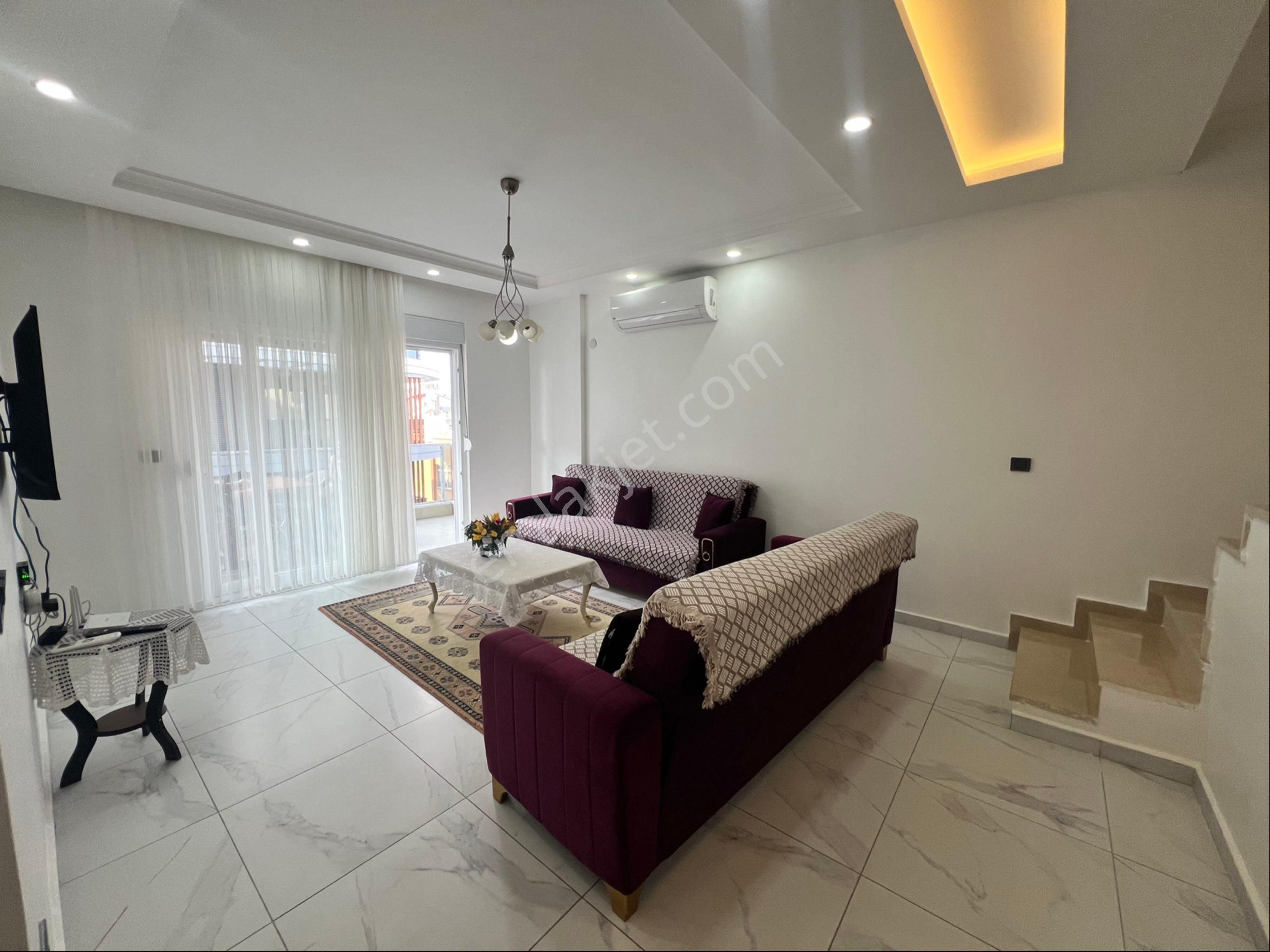 Pazarcı Mahallesi Eşyalı Kiralık 2+1 Dubleks Daire - Görsel 8