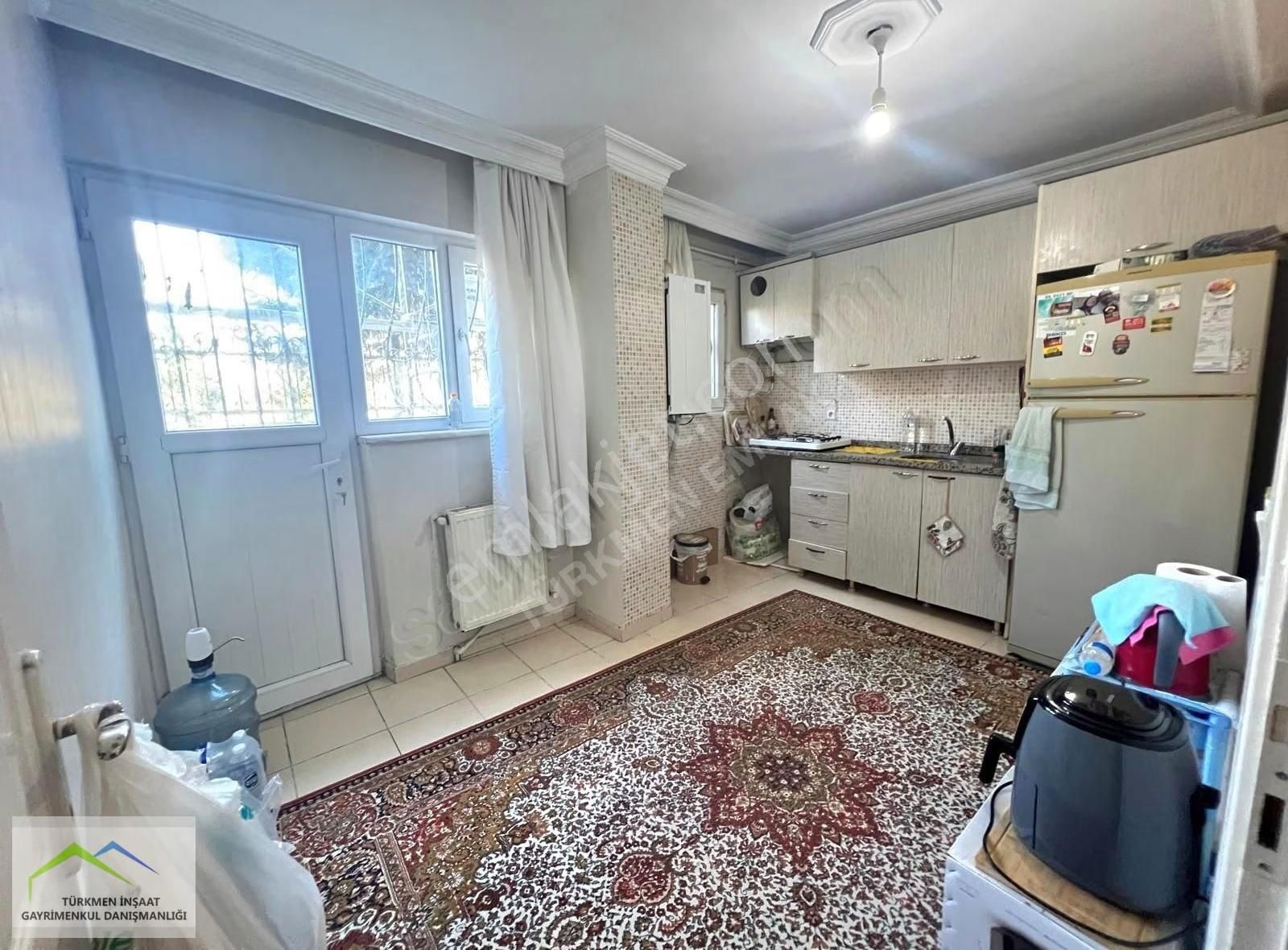 Türkmen Emlak'tan Satılık 2+1 Bahçe Katı Park Manzaralı Daire