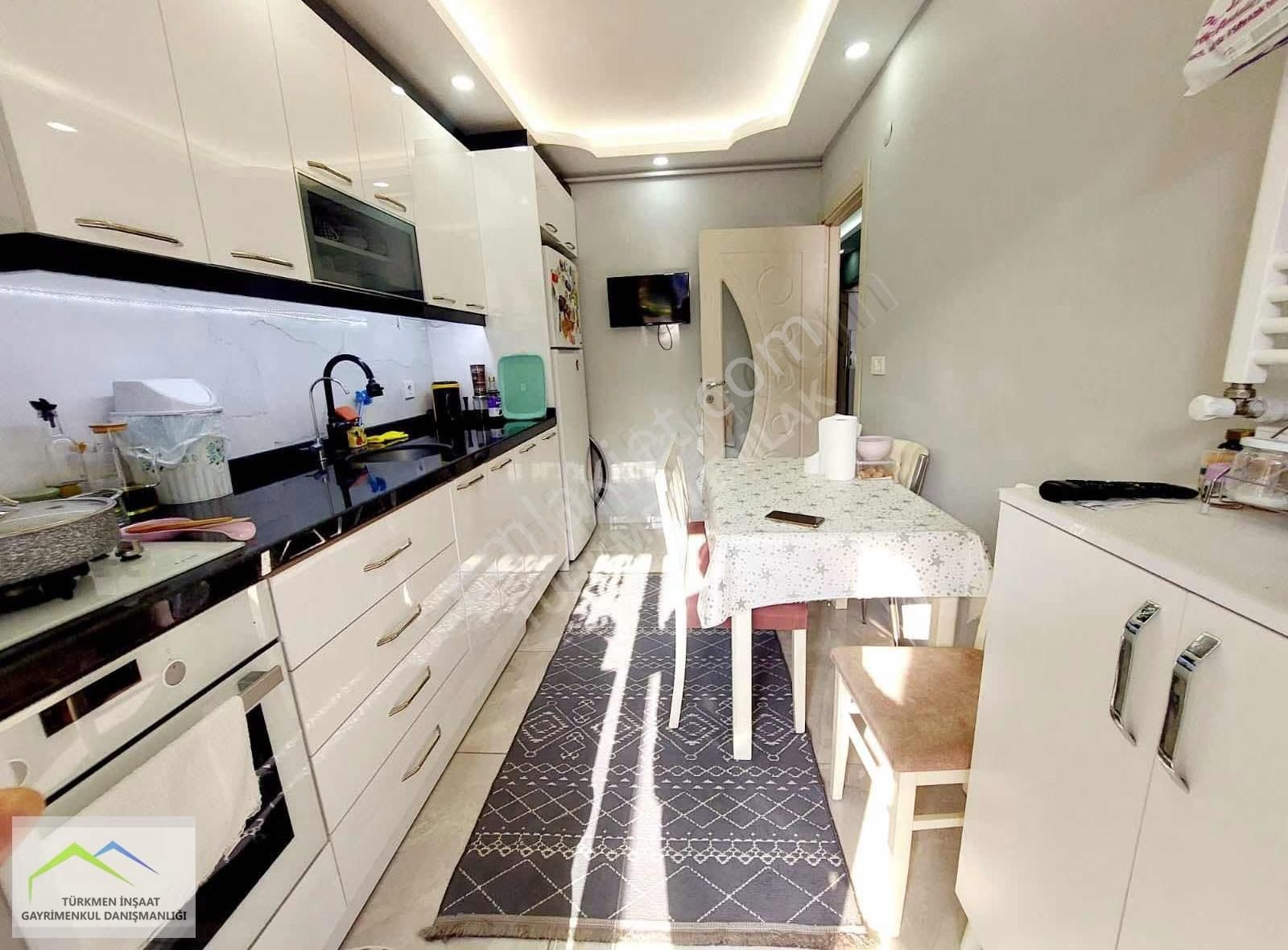 Türkmen Emlaktan Satılık Otoparklı Asansörlü 2+1 Lüks Daire - Görsel 3