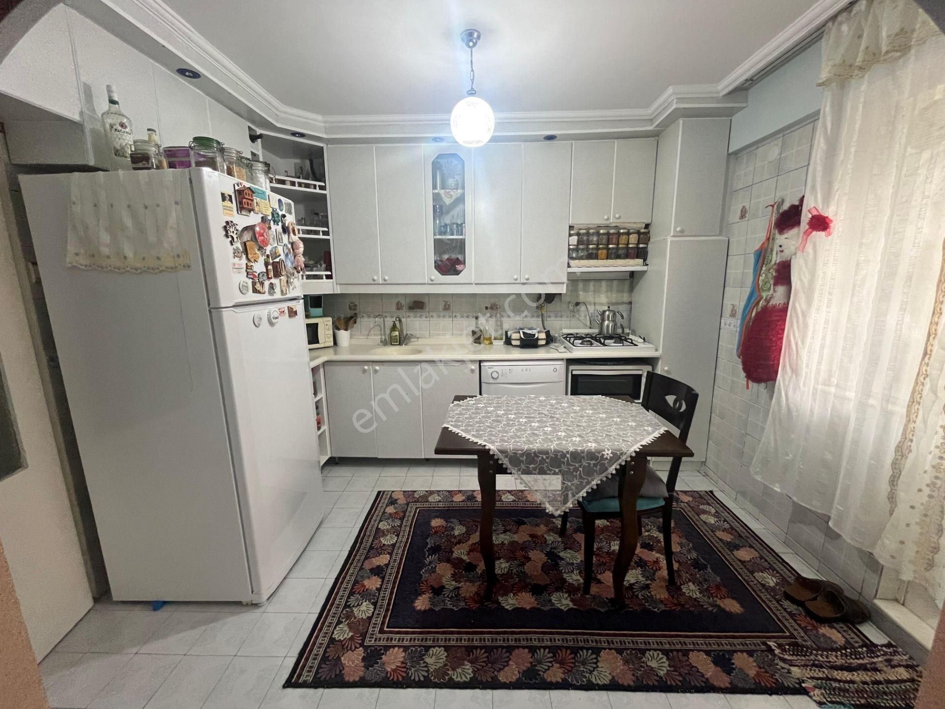 Buca Evka-1 Murathan Mahallesi'nde 3+1 Dubleks Bahçeli Villa - Görsel 9