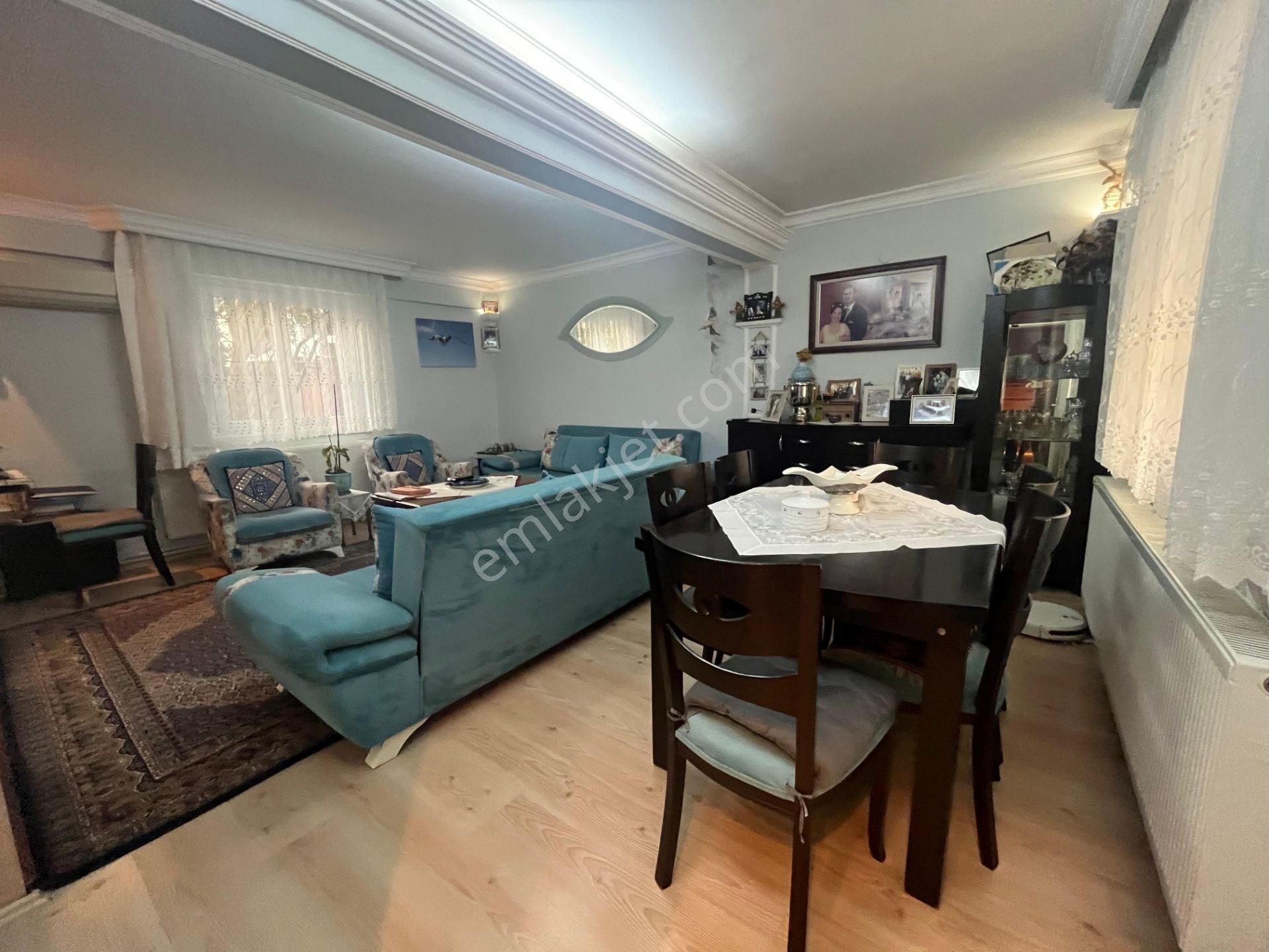 Buca Evka-1 Murathan Mahallesi'nde 3+1 Dubleks Bahçeli Villa - Görsel 8