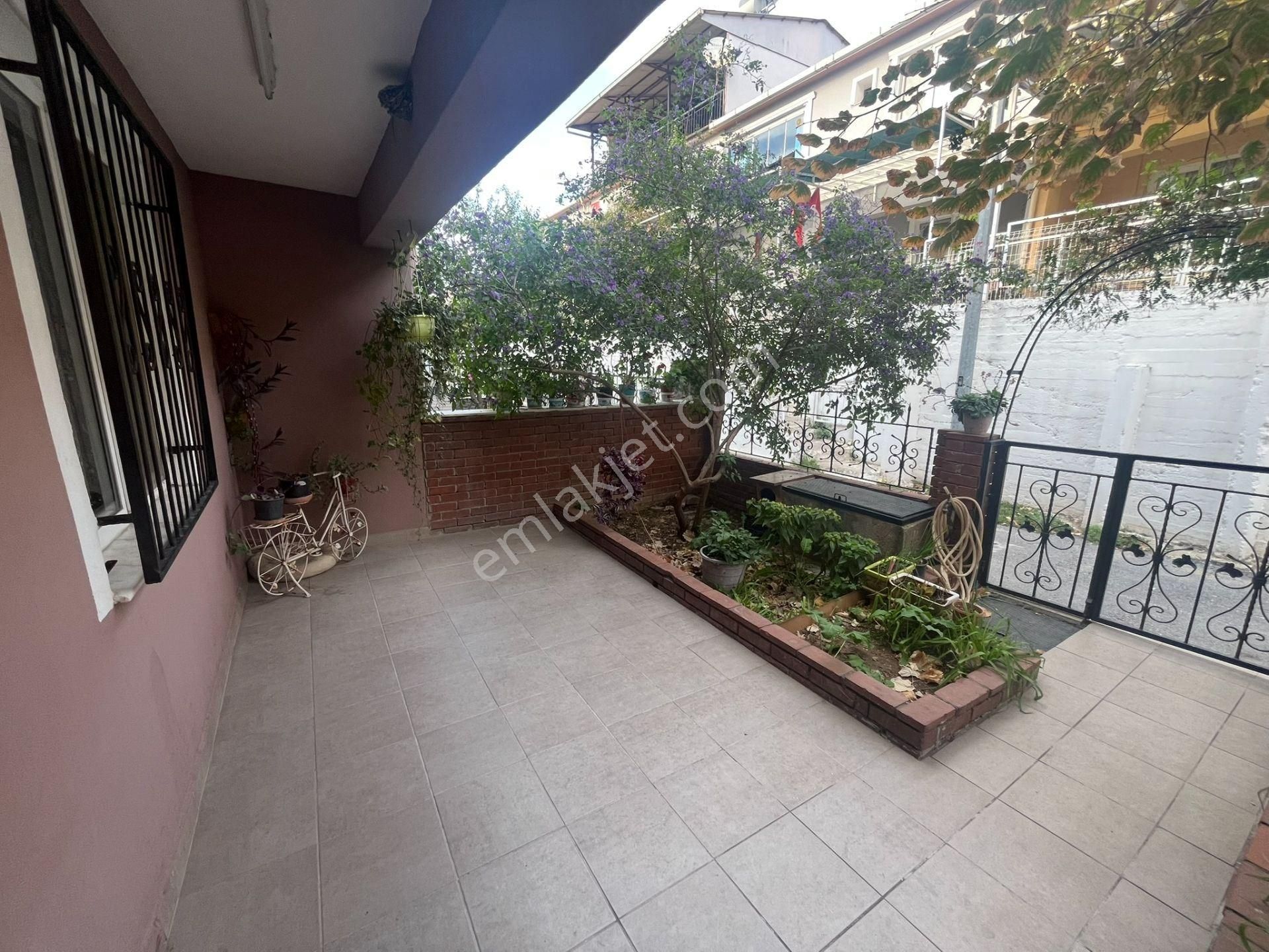 Buca Evka-1 Murathan Mahallesi'nde 3+1 Dubleks Bahçeli Villa - Görsel 4