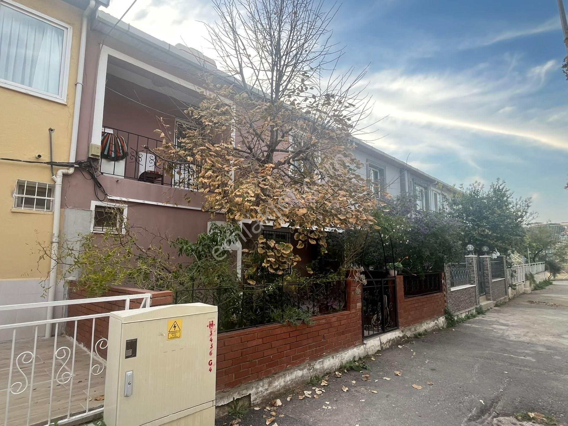 Buca Evka-1 Murathan Mahallesi'nde 3+1 Dubleks Bahçeli Villa - Görsel 2