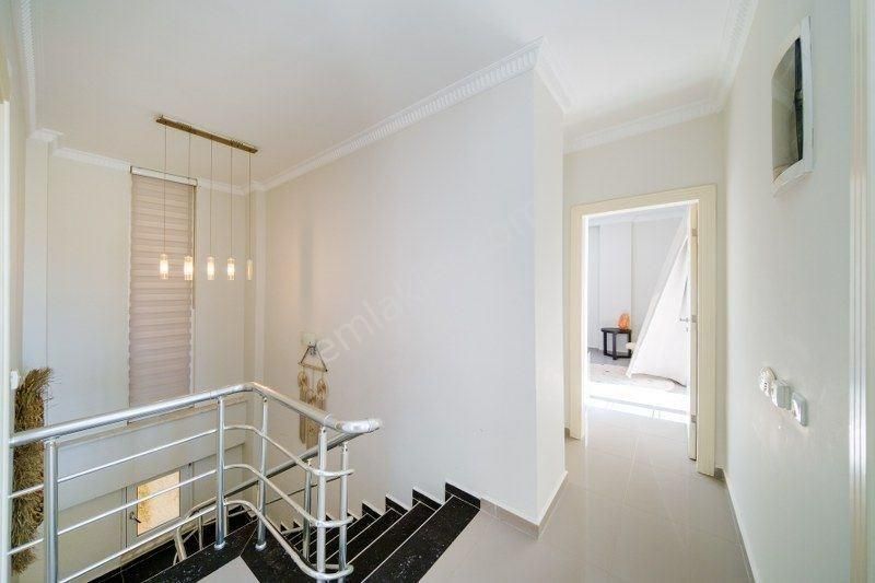 Alanya Hasbahçe’de Müstakil Lüks 4+1 Villa - Görsel 29