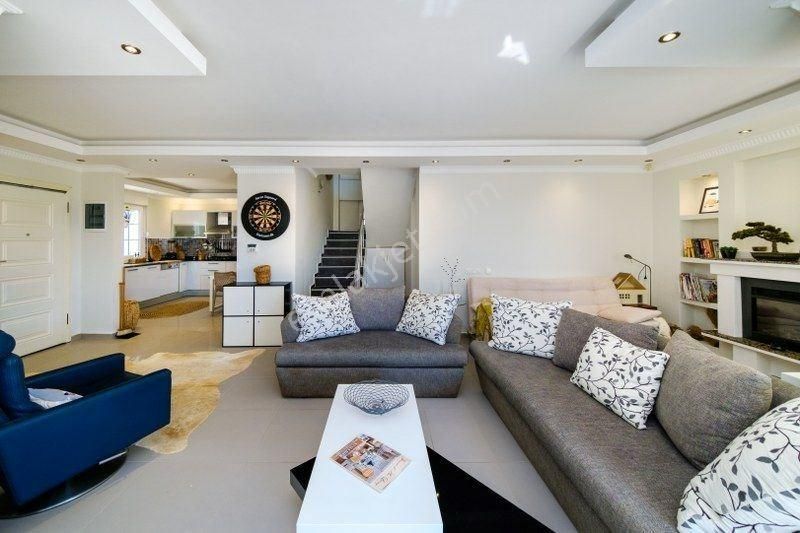 Alanya Hasbahçe’de Müstakil Lüks 4+1 Villa - Görsel 18