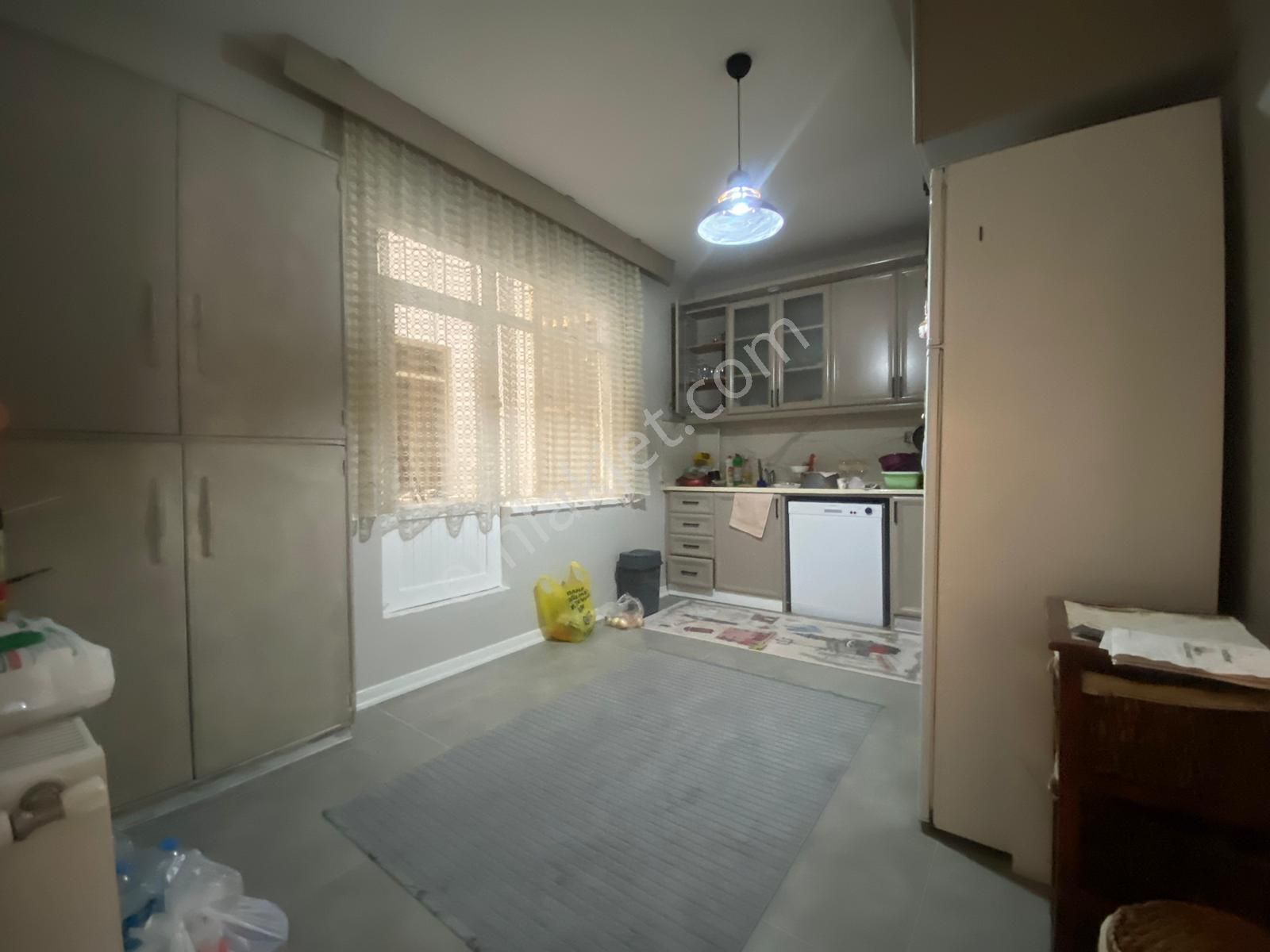 İlkadım Satılık 2+1 Fiyatına 4+1 Daire Teraslı Kilise Yakını!! - Görsel 4