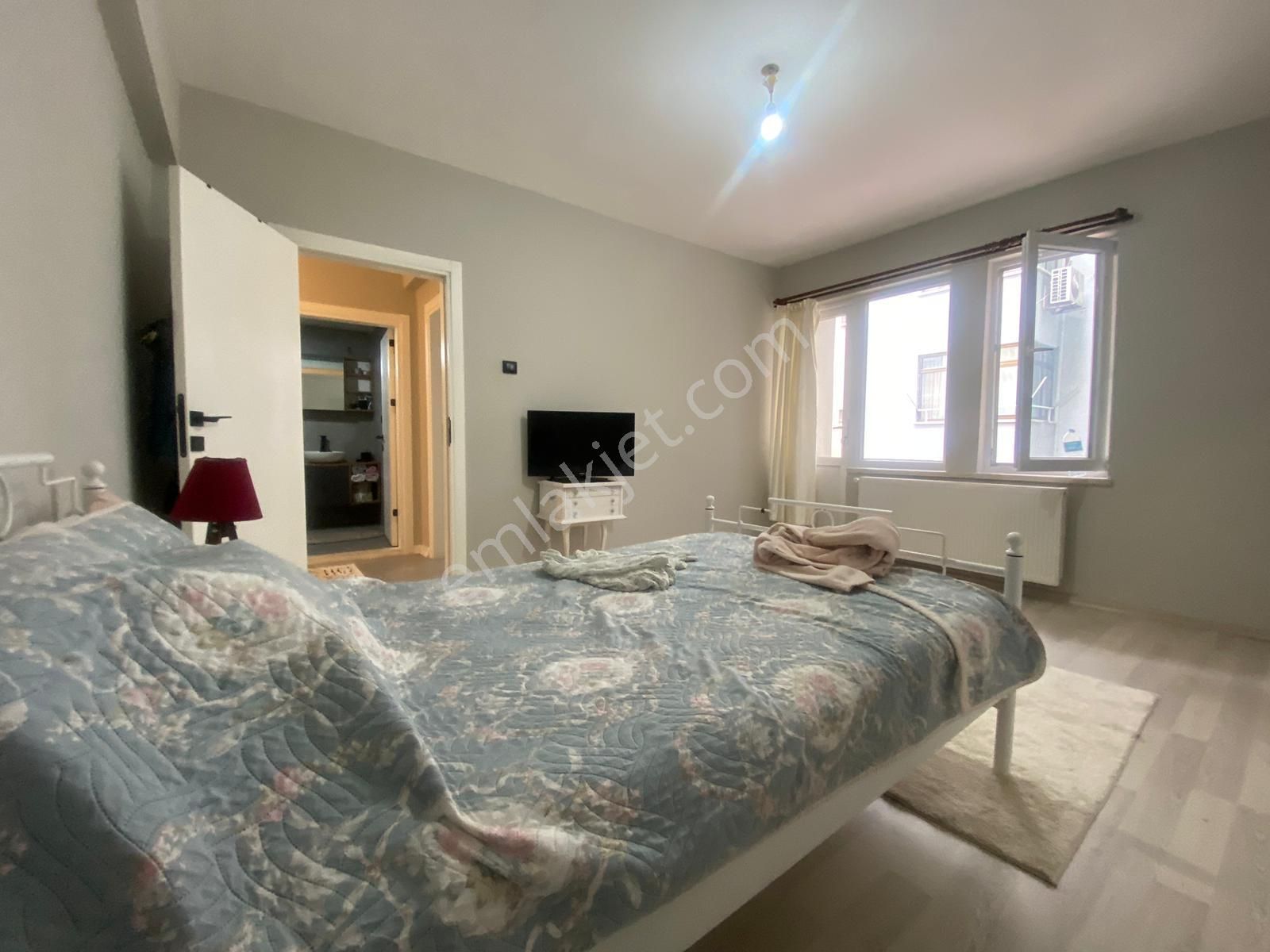 İlkadım Satılık 2+1 Fiyatına 4+1 Daire Teraslı Kilise Yakını!! - Görsel 11