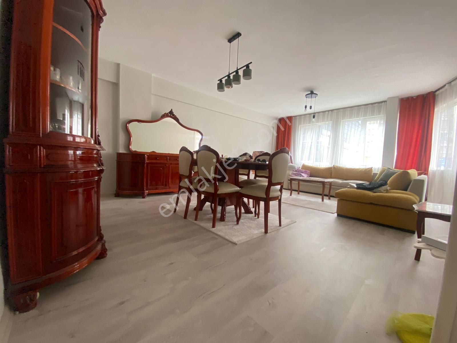 İlkadım Satılık 2+1 Fiyatına 4+1 Daire Teraslı Kilise Yakını!! - Görsel 7