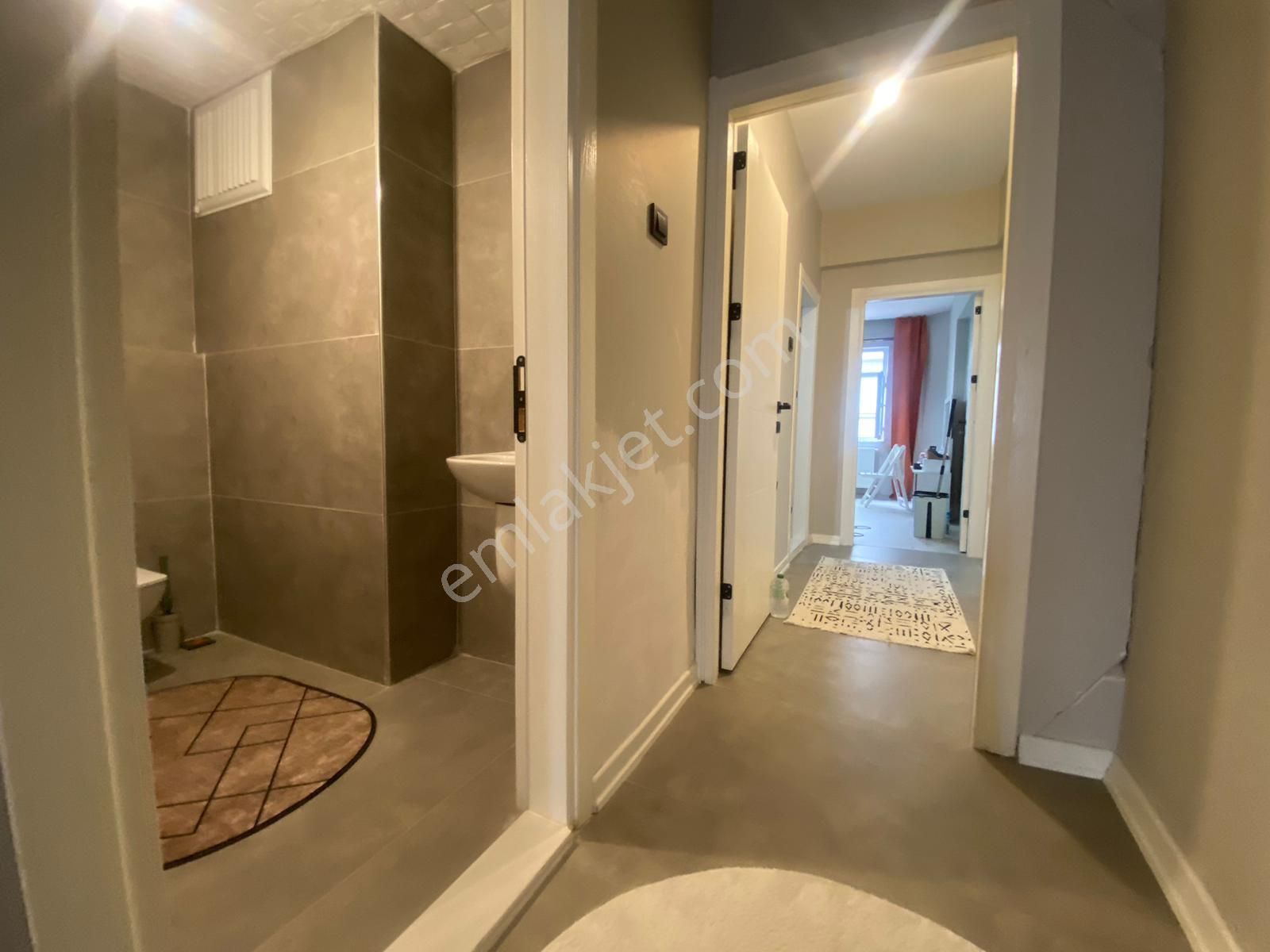 İlkadım Satılık 2+1 Fiyatına 4+1 Daire Teraslı Kilise Yakını!! - Görsel 2