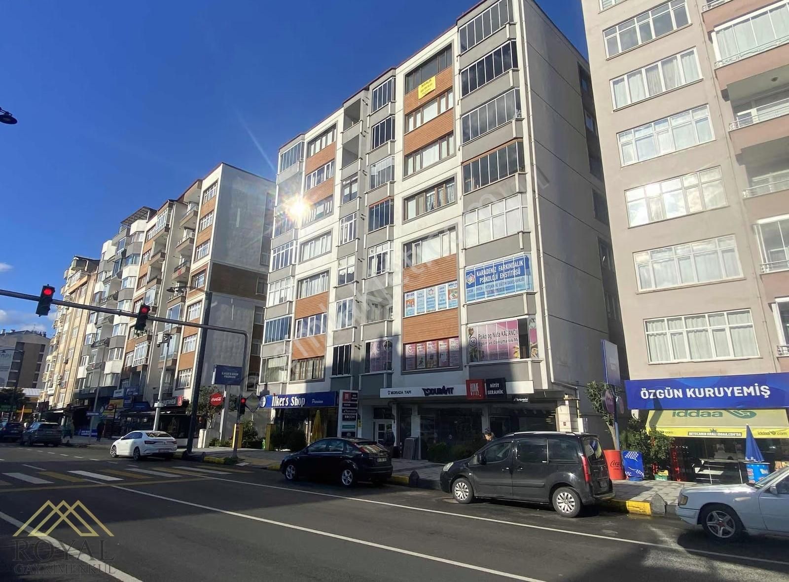Royal'den 2 Nolu Beşirli'de 7. Kat Kiralık 3+1 Daire