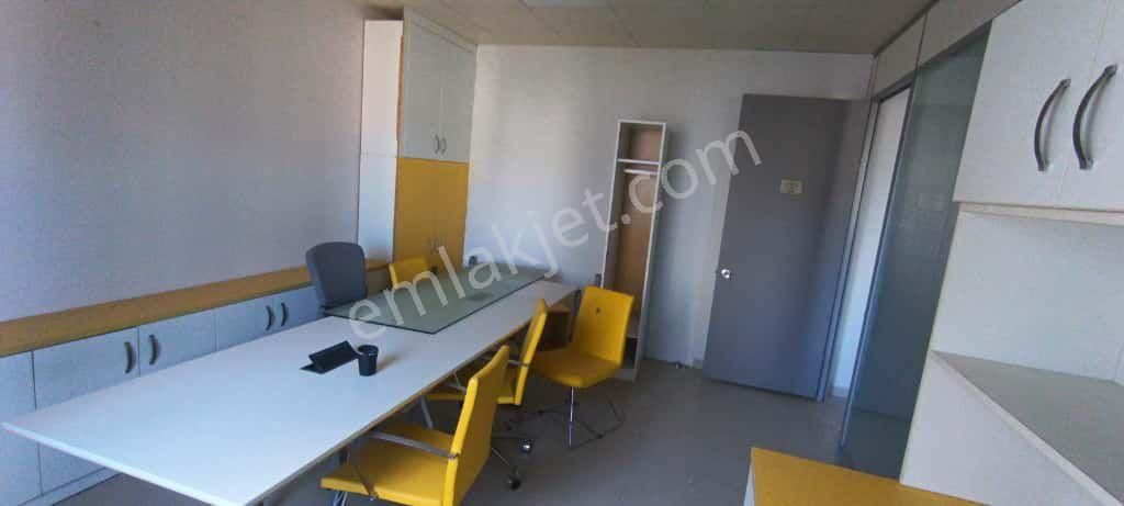 Kavacık Plaza Bölgesinde Eşyalı Esyasiz 280 M Plazakatı - Görsel 17