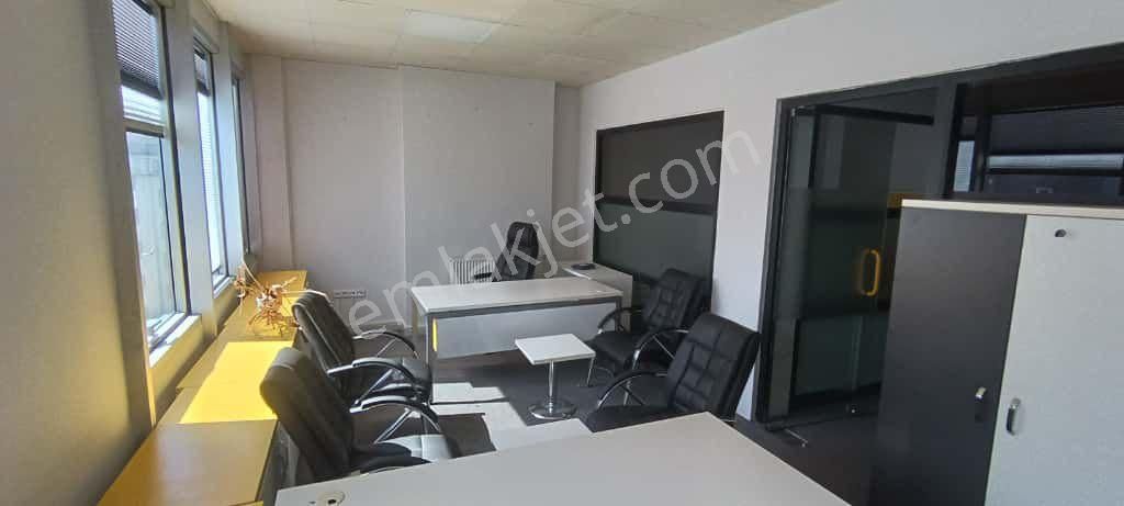 Kavacık Plaza Bölgesinde Eşyalı Esyasiz 280 M Plazakatı - Görsel 2