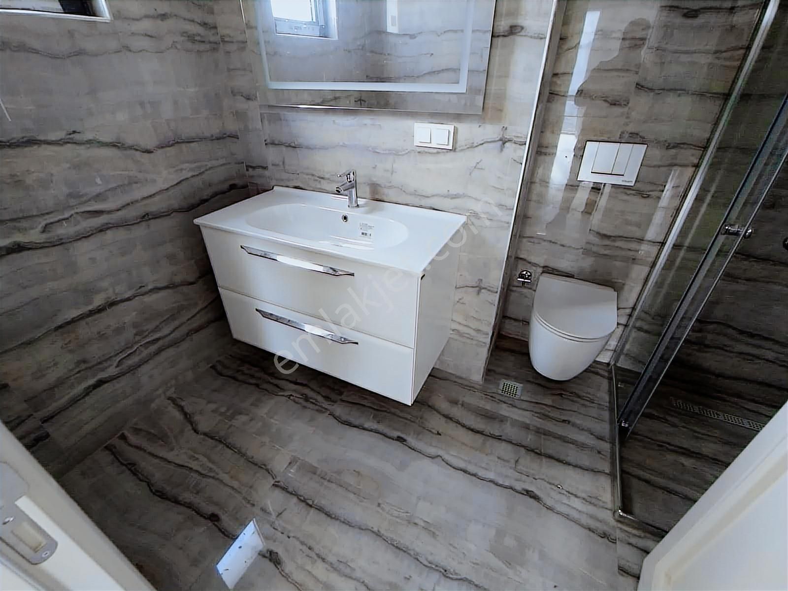 Şerifali'de Merkezi Konumda 7.katta Sosyal Tesisli Kiralık Ofis - Görsel 3