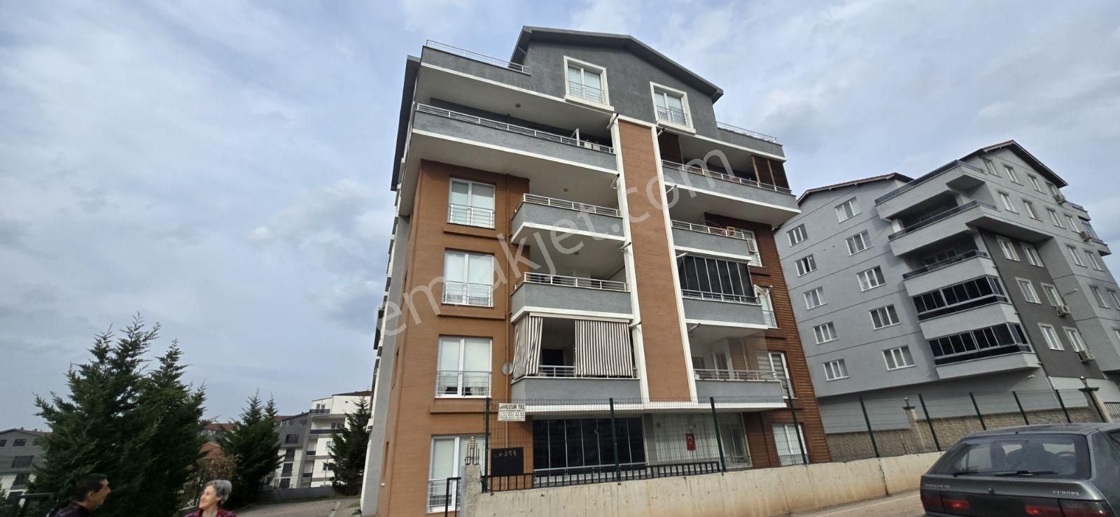 Pw Plus'tan Akcalarda Göl Manzaralı Dubleks Daire - Görsel 18