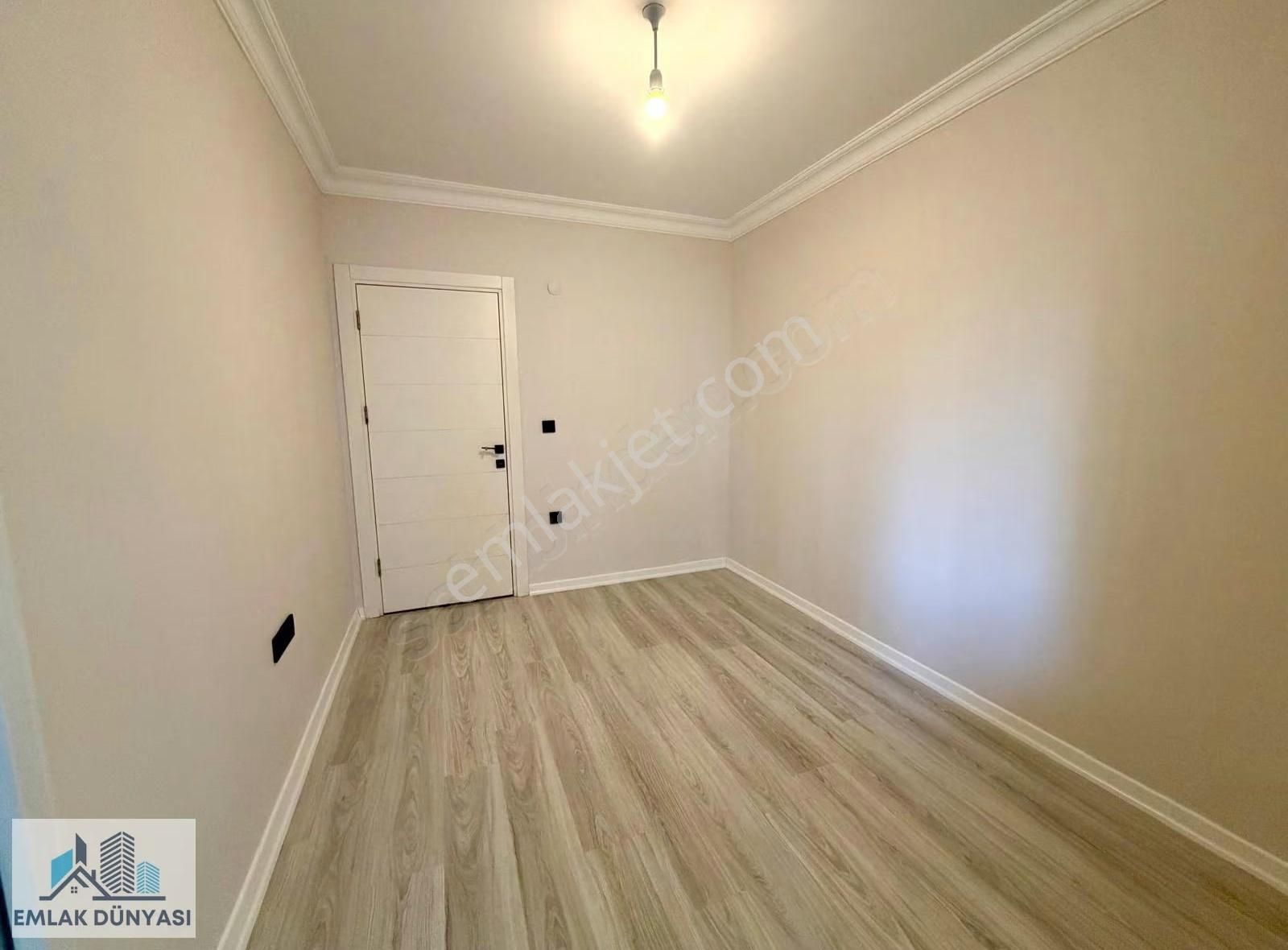 Emlak Dünyası İdealtepe Işıklarda 3+1 Cadde Marmaraya Yakın 120m - Görsel 5