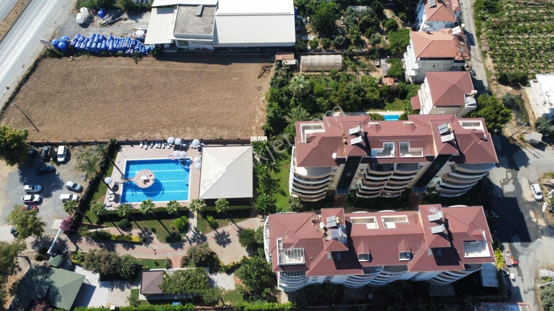 Alanya Demirtaş’ta Denize Sıfır 2+1 Lüks Eşyalı Daire - Görsel 31