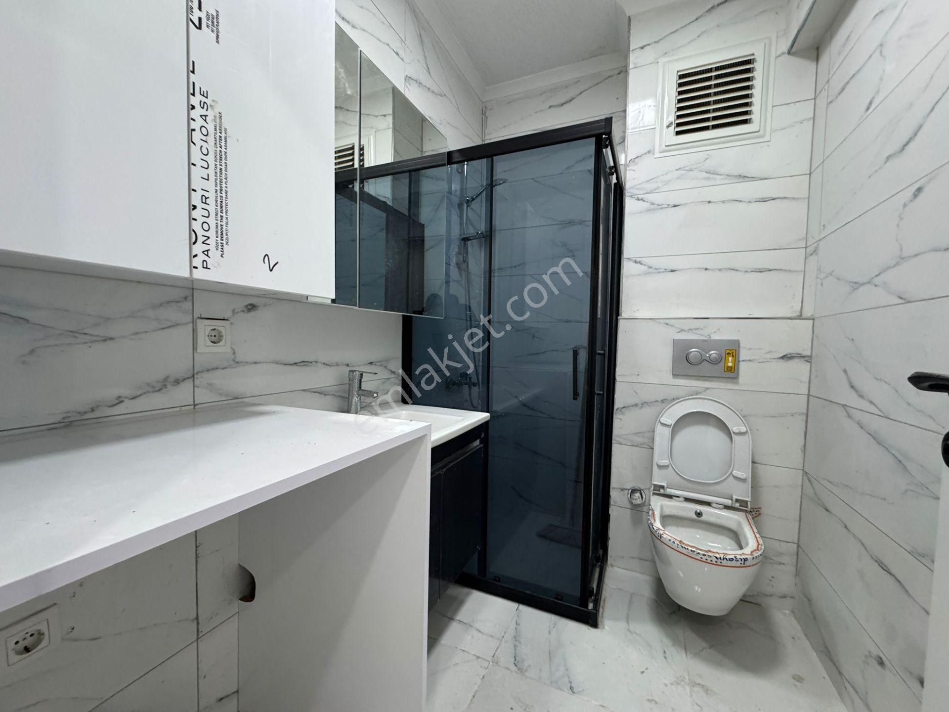 Beylikdüzü Yakuplu Da Satılık 2+1 Bahçe Kullanımlı Metrobüse 8dk - Görsel 14