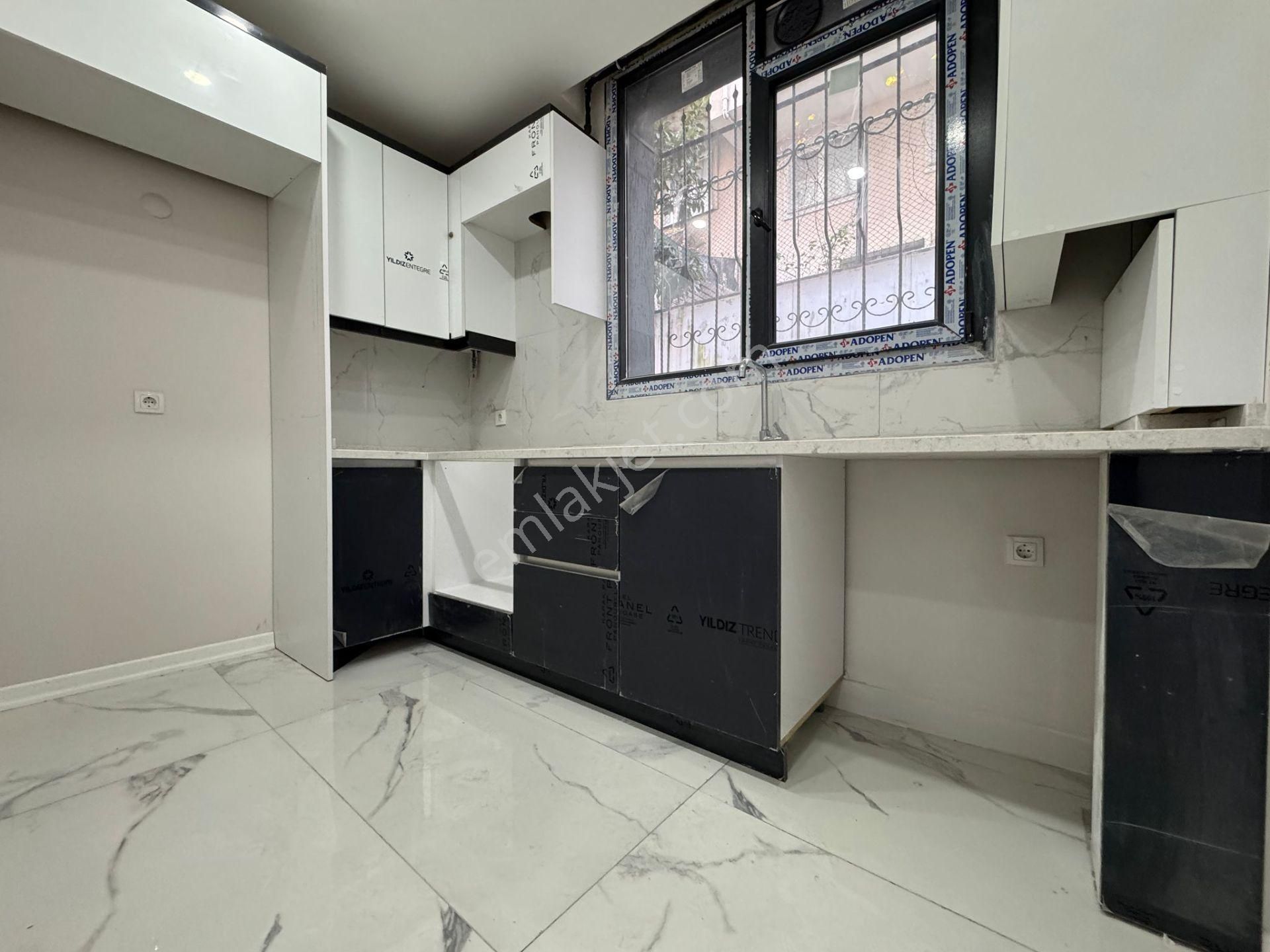 Beylikdüzü Yakuplu Da Satılık 2+1 Bahçe Kullanımlı Metrobüse 8dk - Görsel 12