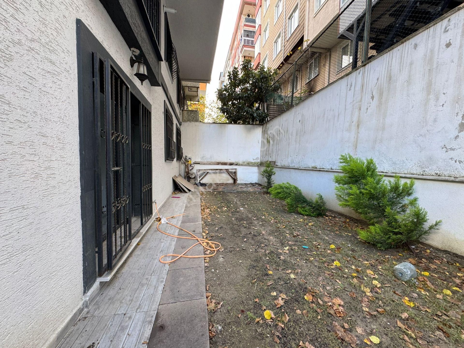 Beylikdüzü Yakuplu Da Satılık 2+1 Bahçe Kullanımlı Metrobüse 8dk - Görsel 18