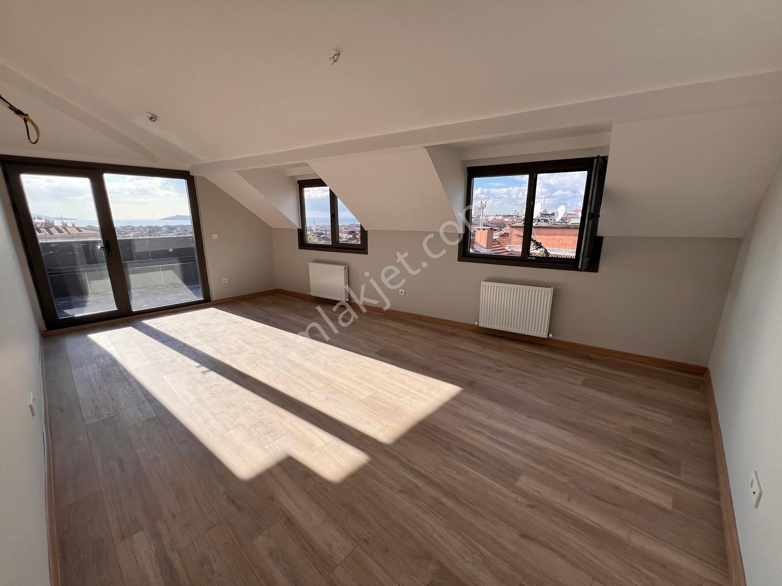 Leb-ı Derya Deniz Manzaralı Ferah 3+1 Dubleks Daire - Görsel 13