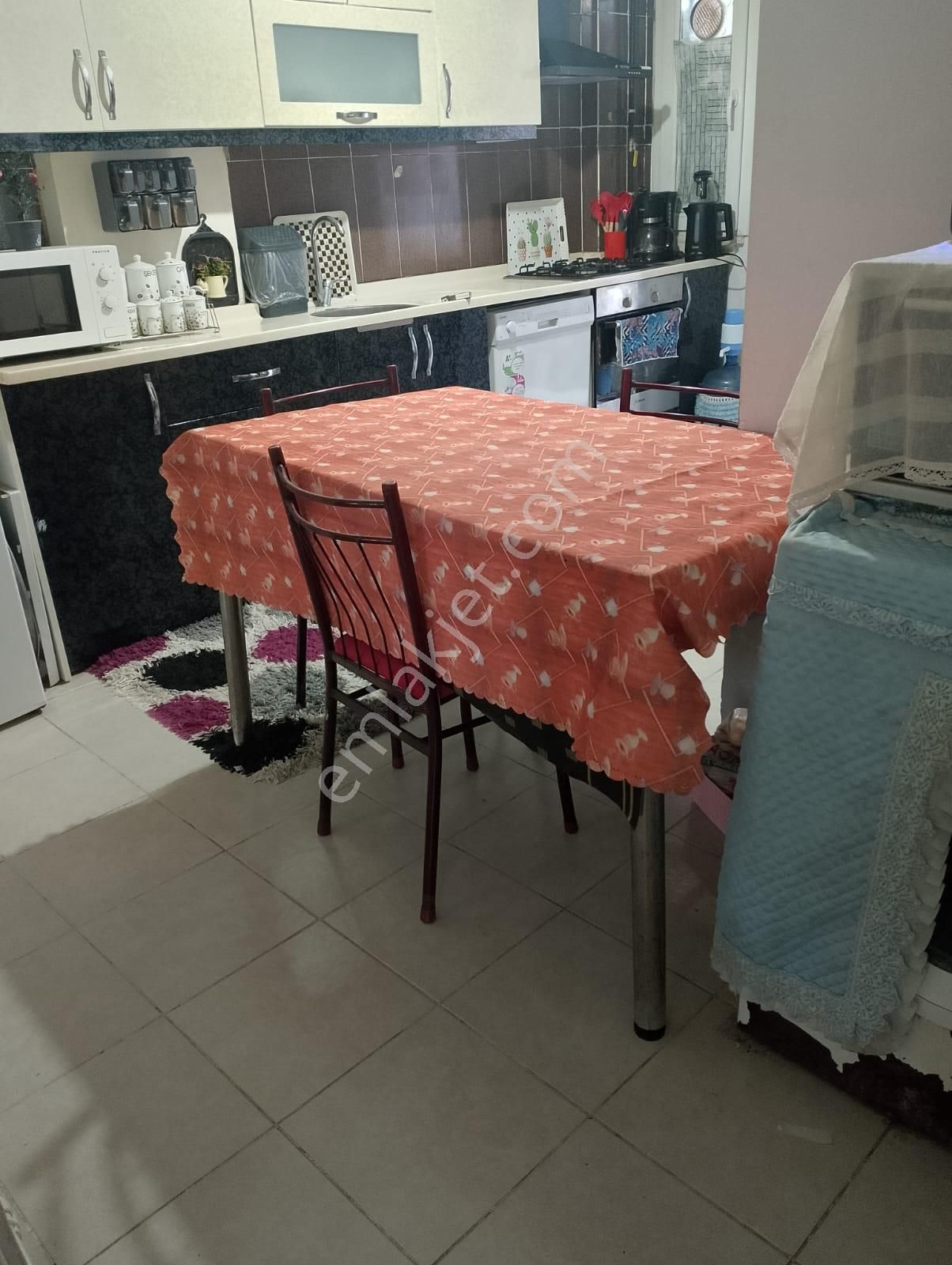 Kuşadası Garaj Arkası 2+1 Doğalgazlı Daire - Görsel 10