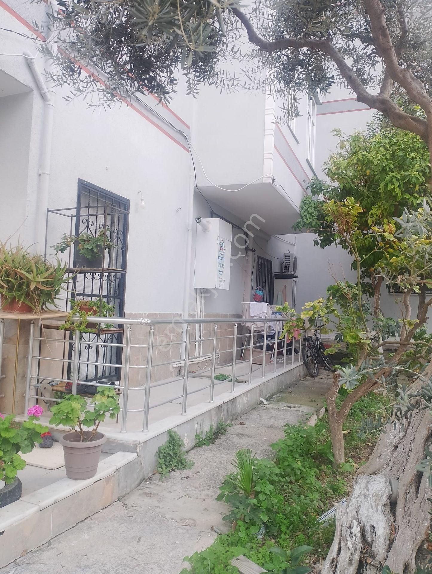 Kuşadası Garaj Arkası 2+1 Doğalgazlı Daire - Görsel 13