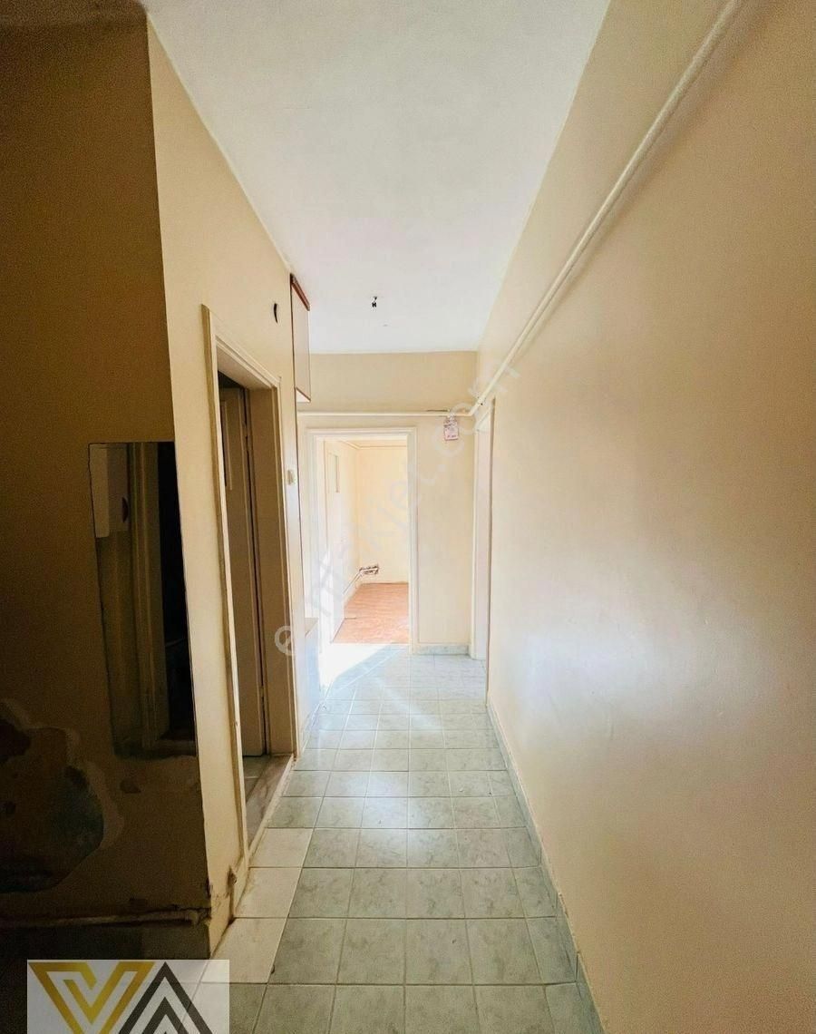 Valentia'dan Karşıyaka İş Merkezi Yanı Ara Kat Satılık 3+1 Daire - Görsel 29