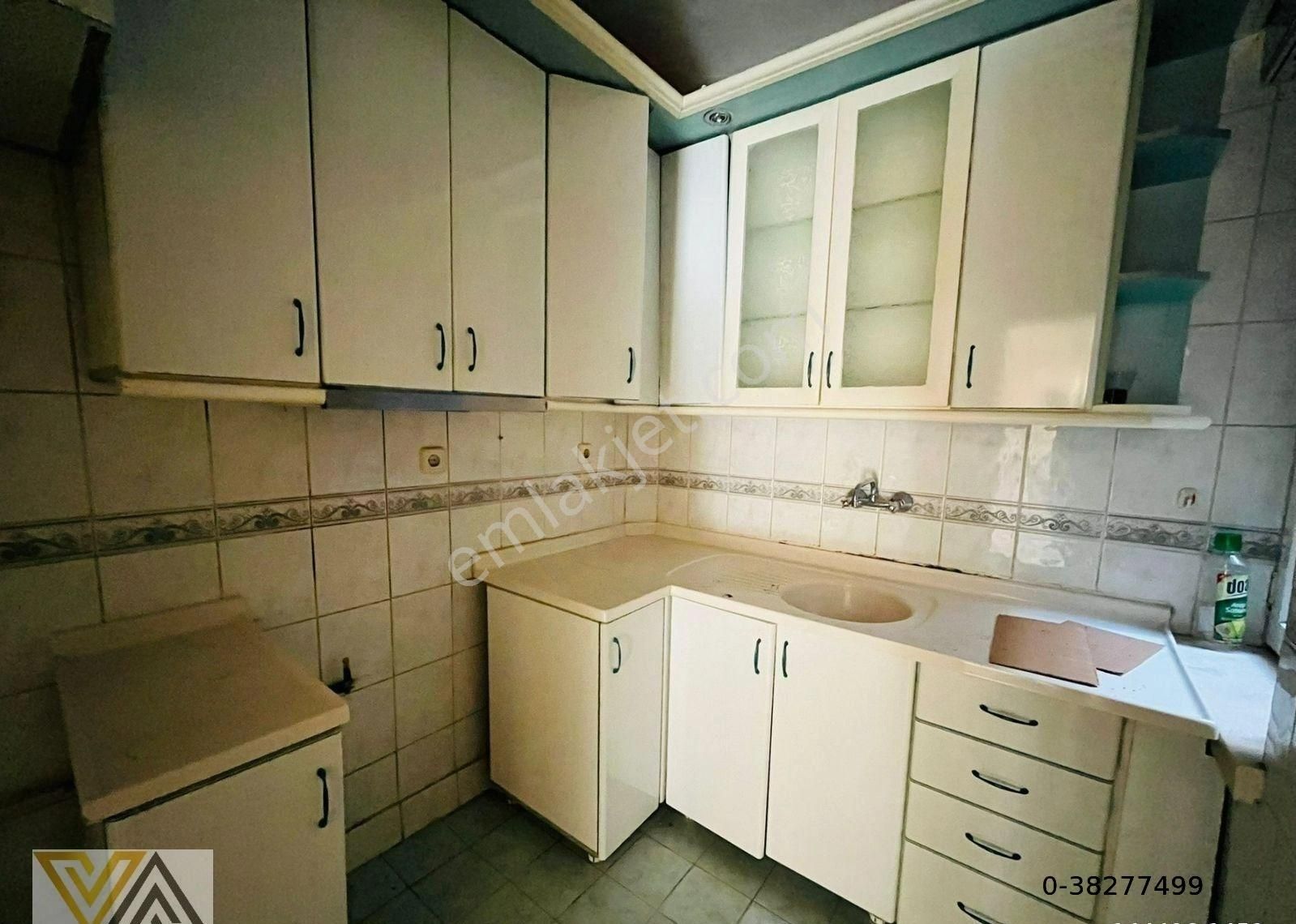 Valentia'dan Karşıyaka İş Merkezi Yanı Ara Kat Satılık 3+1 Daire - Görsel 27