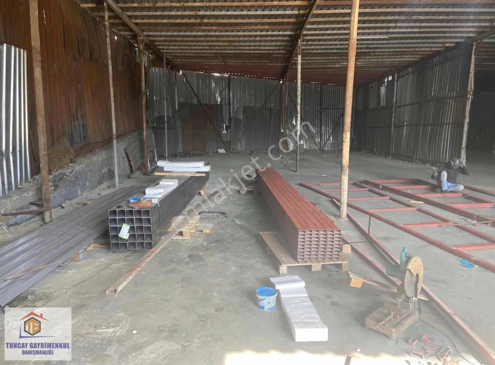 Basın Ekspres"de Var 1000 M2 Kıralk Depo Tır Girişine Uygun