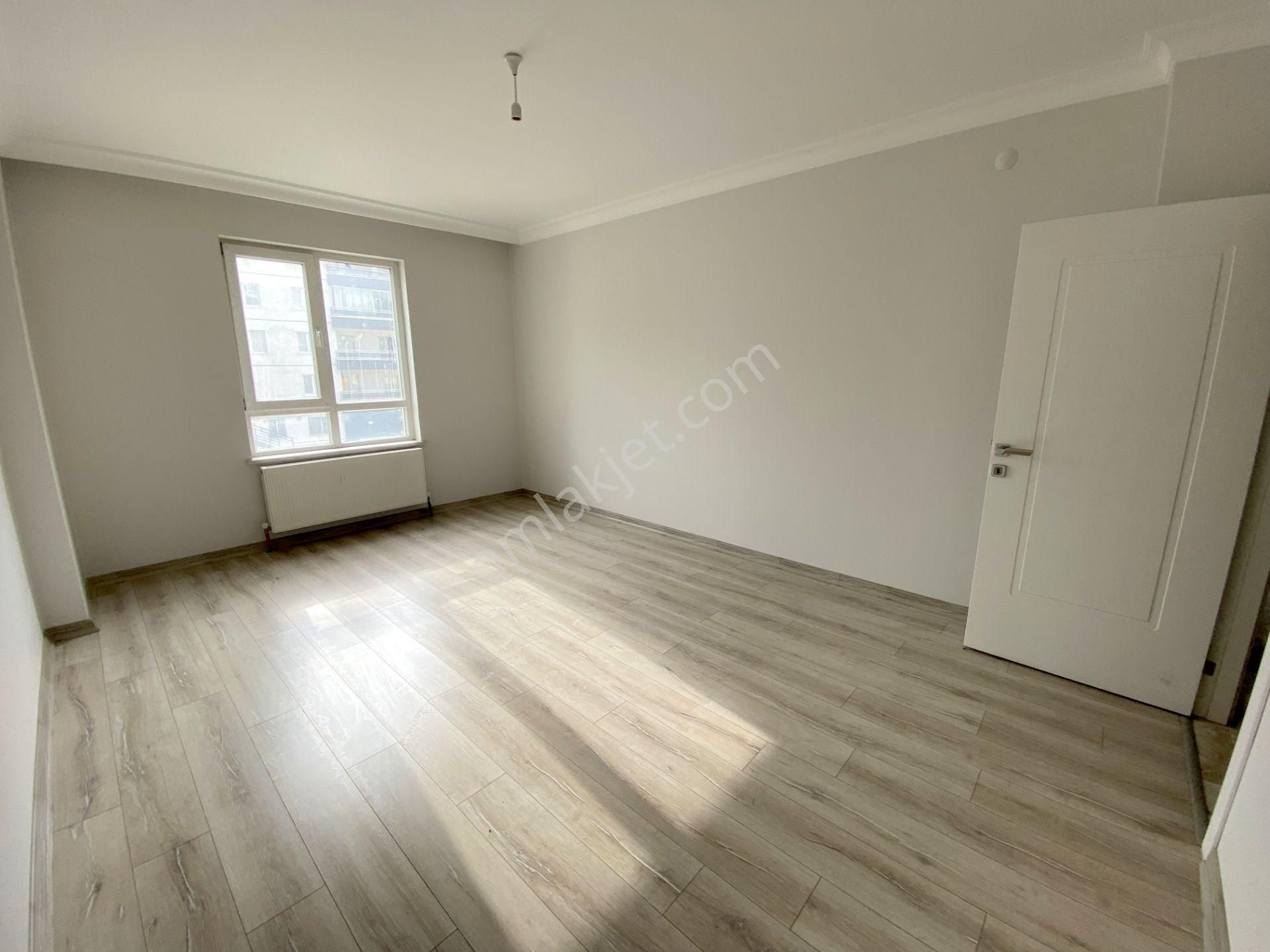 Yıldıztepe'de, 3+1, Sıfır, Ara Katta, Cadde Yanı,güneybatı Daire - Görsel 16