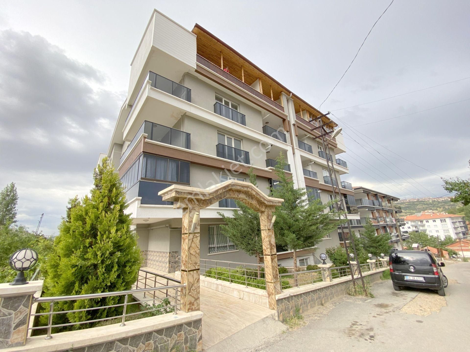 Yıldıztepe'de, 3+1, Sıfır, Ara Katta, Cadde Yanı,güneybatı Daire - Görsel 33