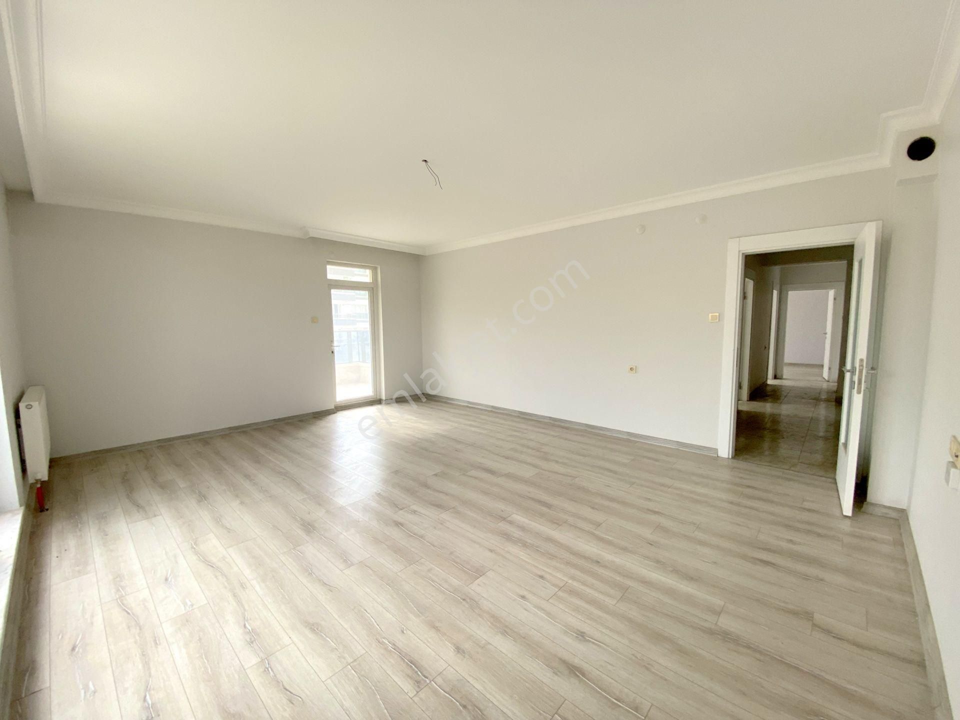 Yıldıztepe'de, 3+1, Sıfır, Ara Katta, Cadde Yanı,güneybatı Daire - Görsel 10