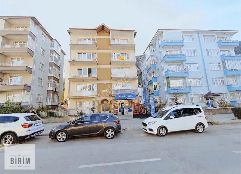 Birimden Çarşı Merkezde Doğalgazlı Kiralık Daire