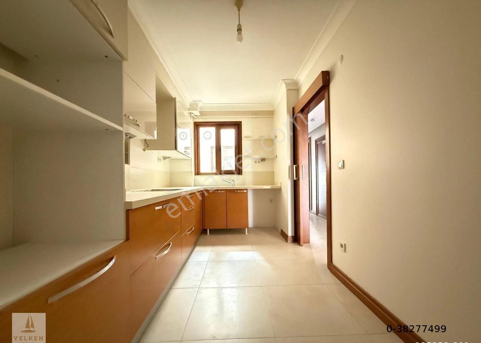 Suadiyede 2014 Yapımı Ebeveynli 2 Teraslı Emsalsiz 420m2 6+2 Dublex - Görsel 24
